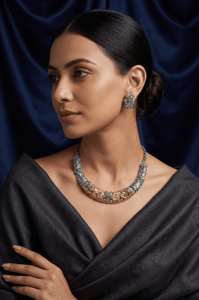 Elegant Mint Dual - Tone Floral Collar Necklace - Maxiblink