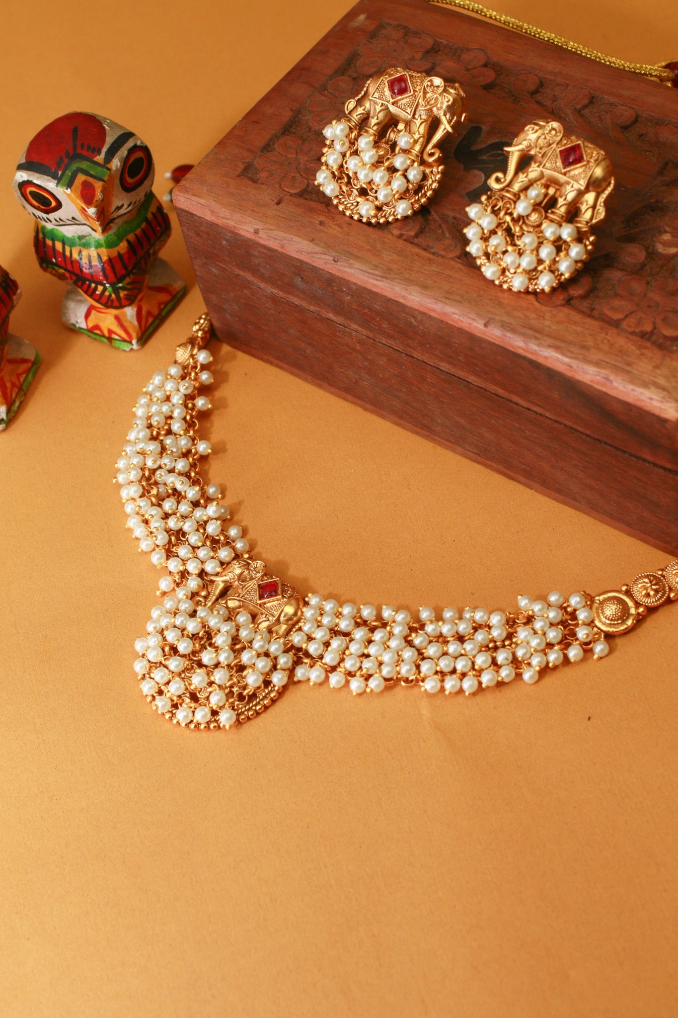 Elephant Motif Pearl Cluster Temple Necklace - Maxiblink