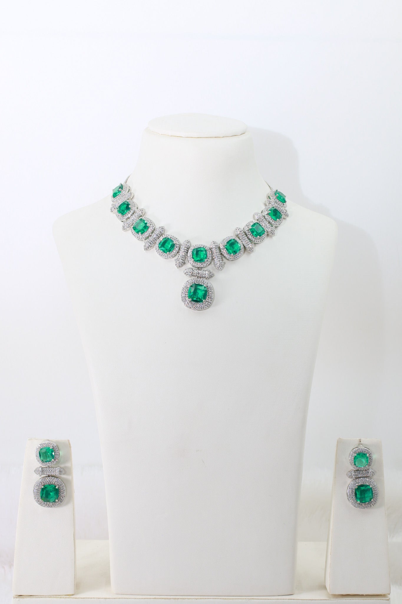 Emerald Cushion Cut Necklace Set with Diamond Finish | Premium Wedding Jewellery - Maxiblink