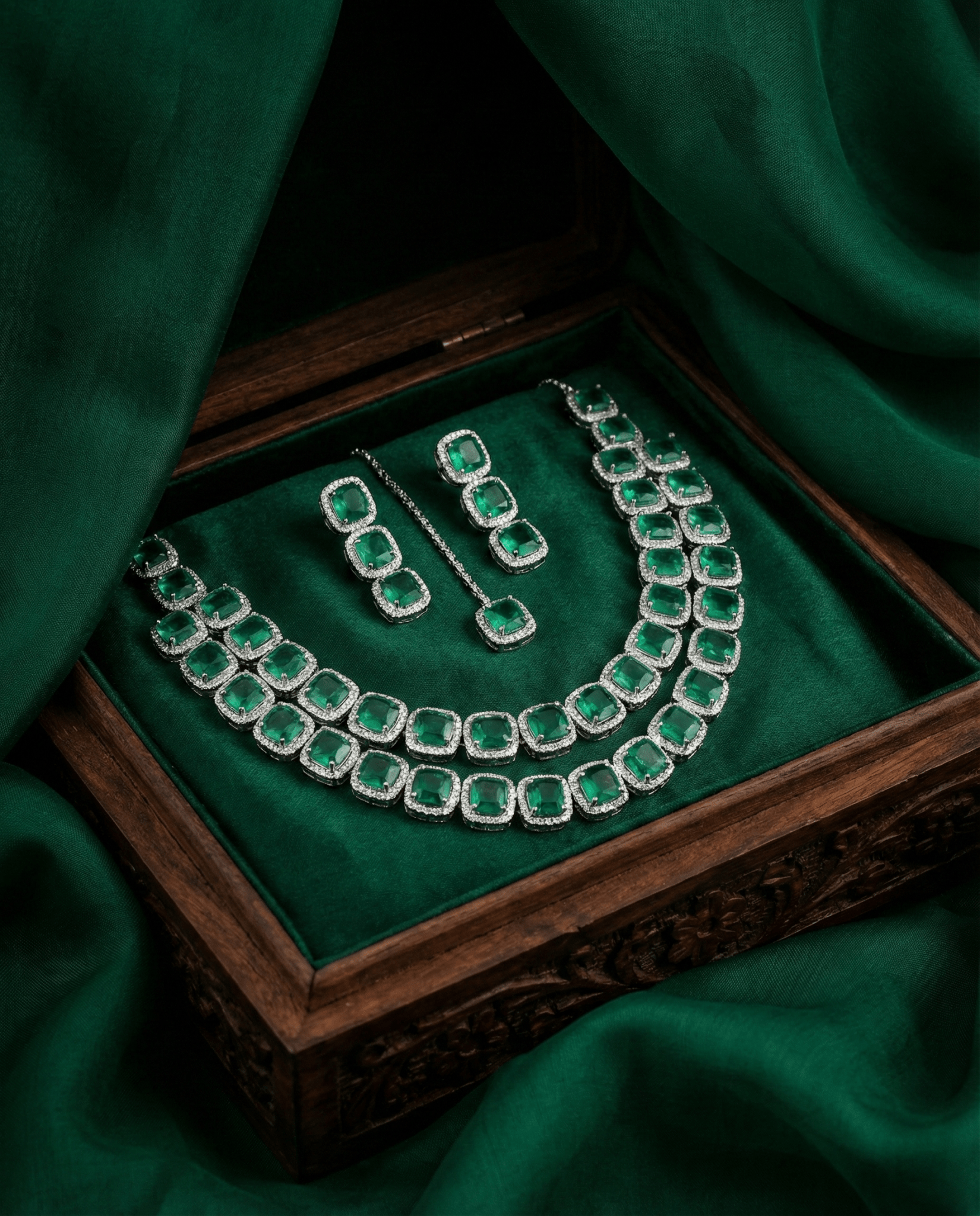 Emerald Double Layer Cushion Cut Necklace Set | Premium Party Jewellery - Maxiblink