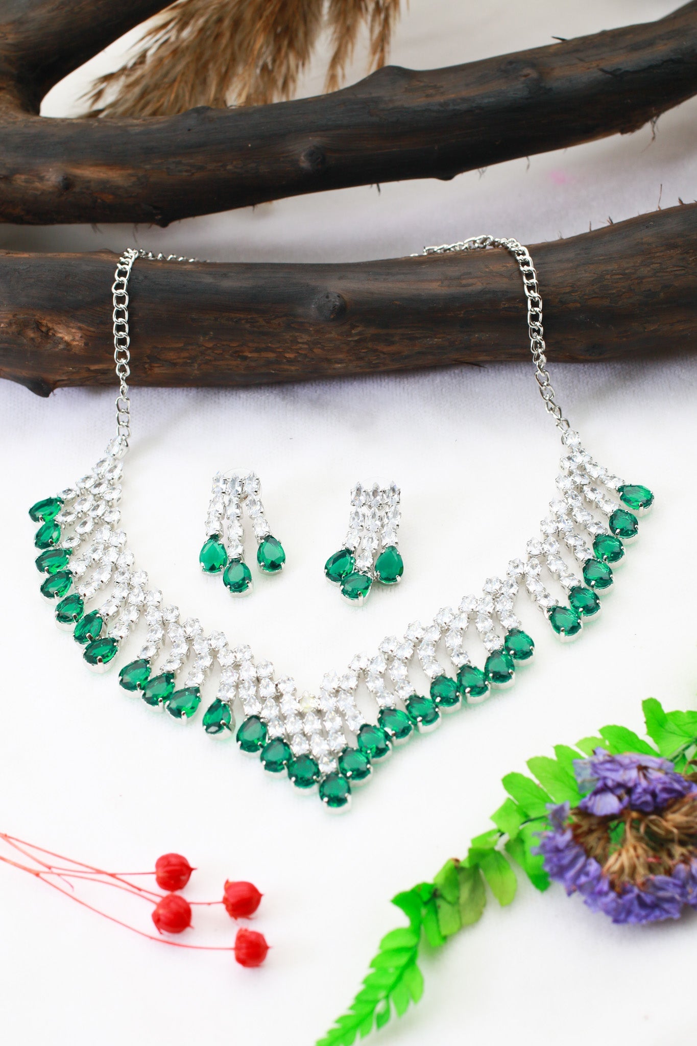 Emerald Layered Korean Glass Stone Necklace Set | Luxury Jewellery - Maxiblink