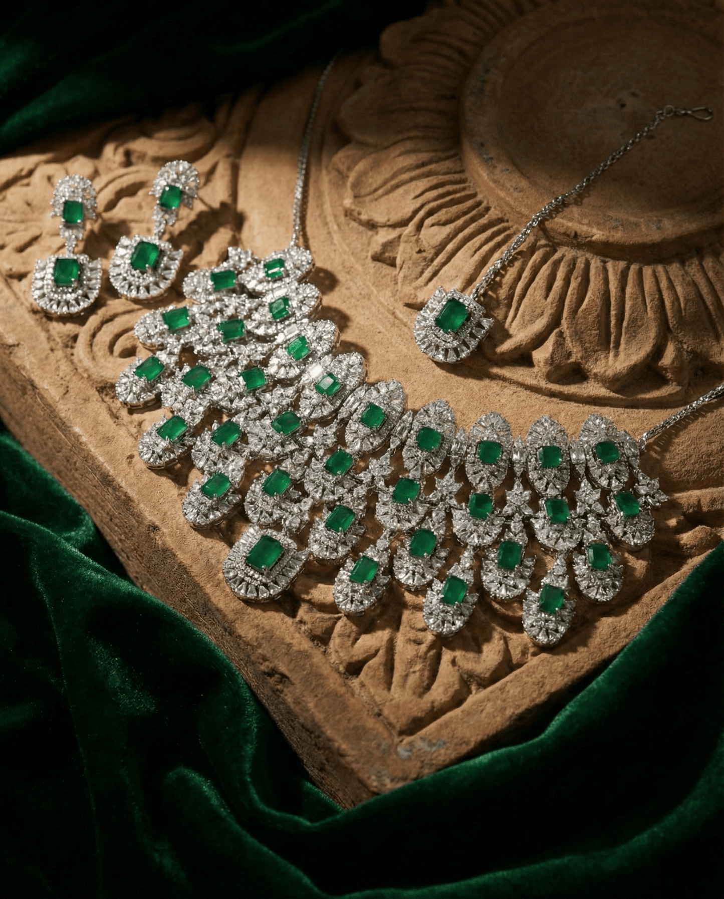 Emerald Square Cut Statement Necklace Set with Crystal Clusters | Royal Bridal Jewellery - Maxiblink
