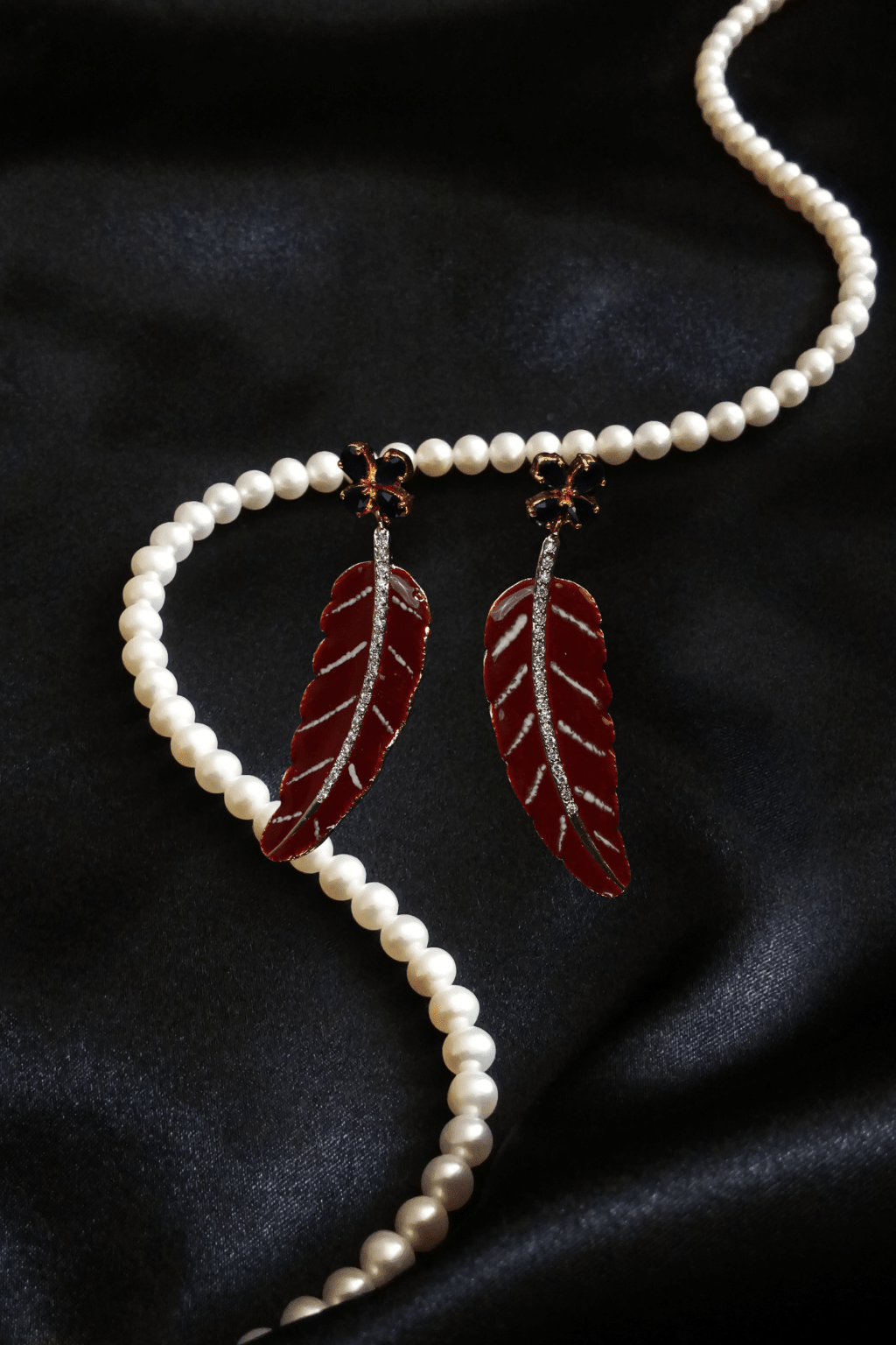 Enamel Leaf Design Gold Tone Premium Earrings - Maxiblink