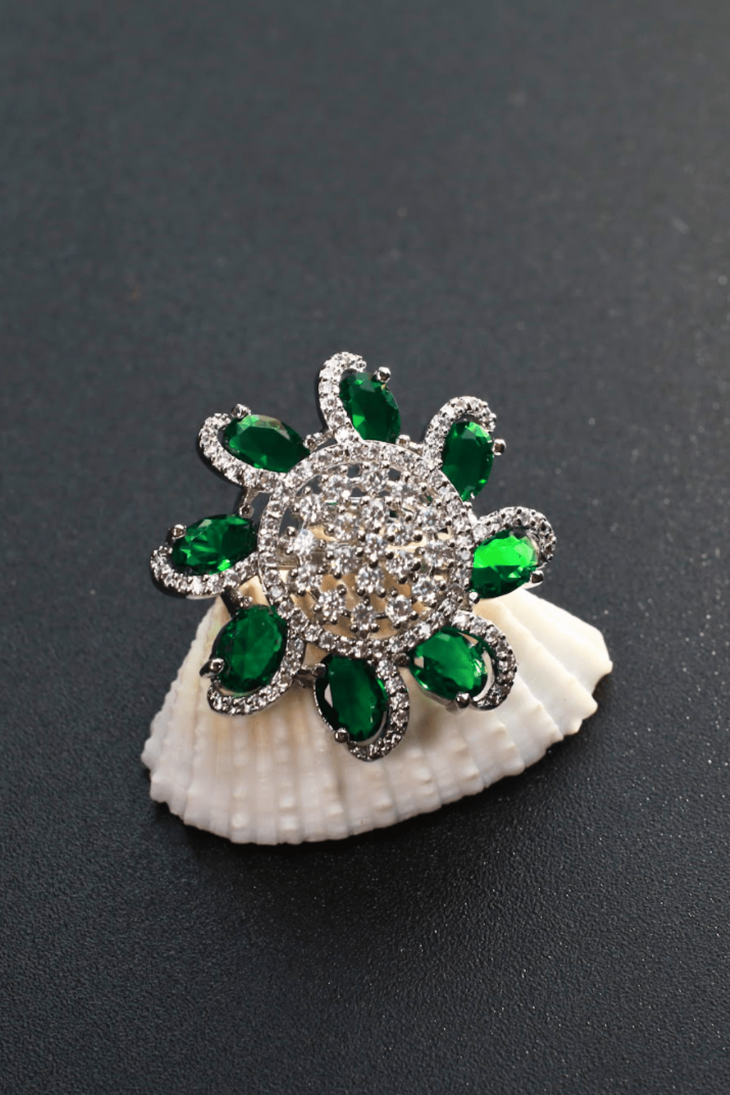 Floral Green Zircon Cocktail Ring - Maxiblink