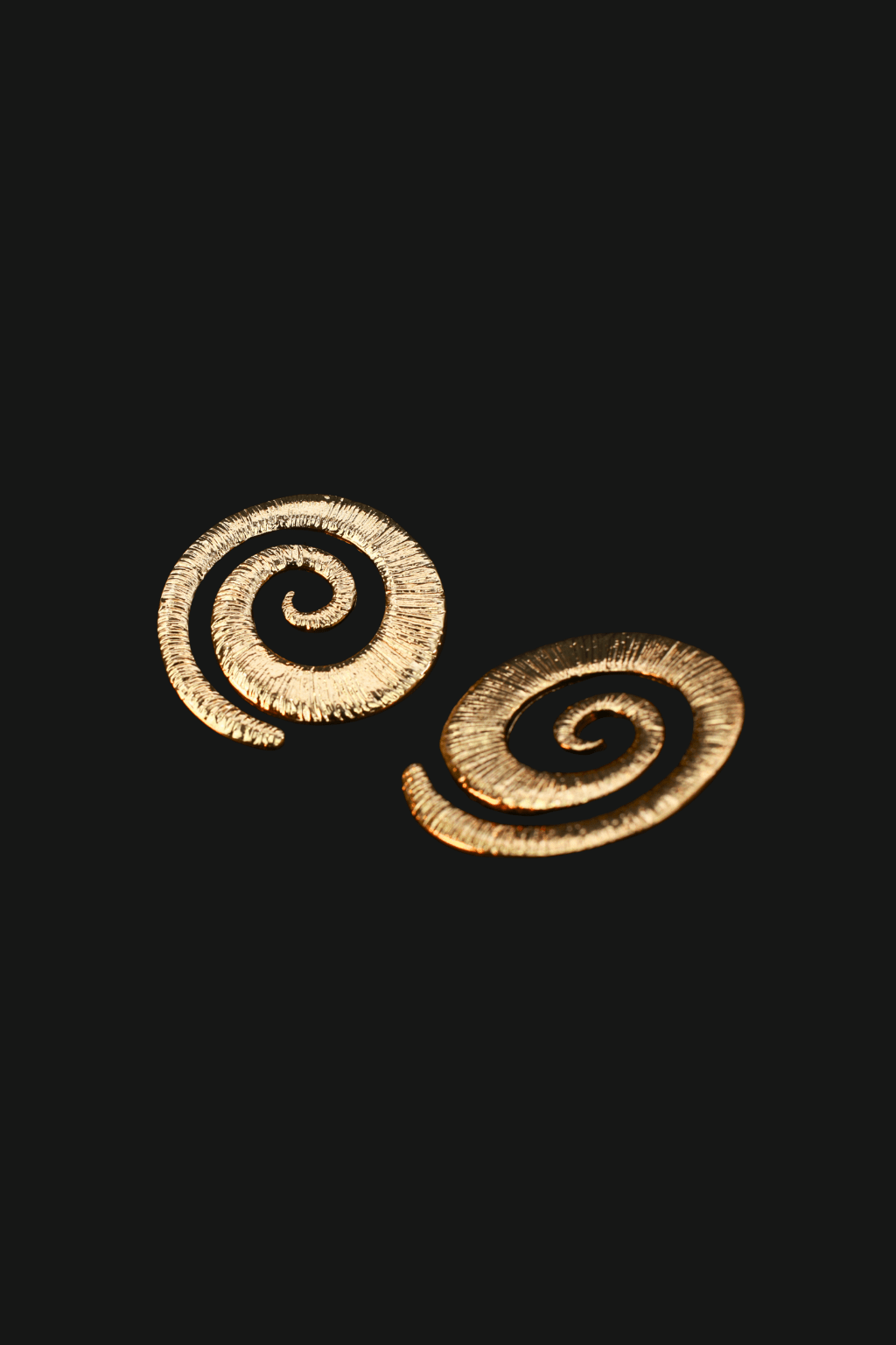 Forever 21 Gold Spiral Stud Earrings – Fashionable Anti - Tarnish Statement - Maxiblink
