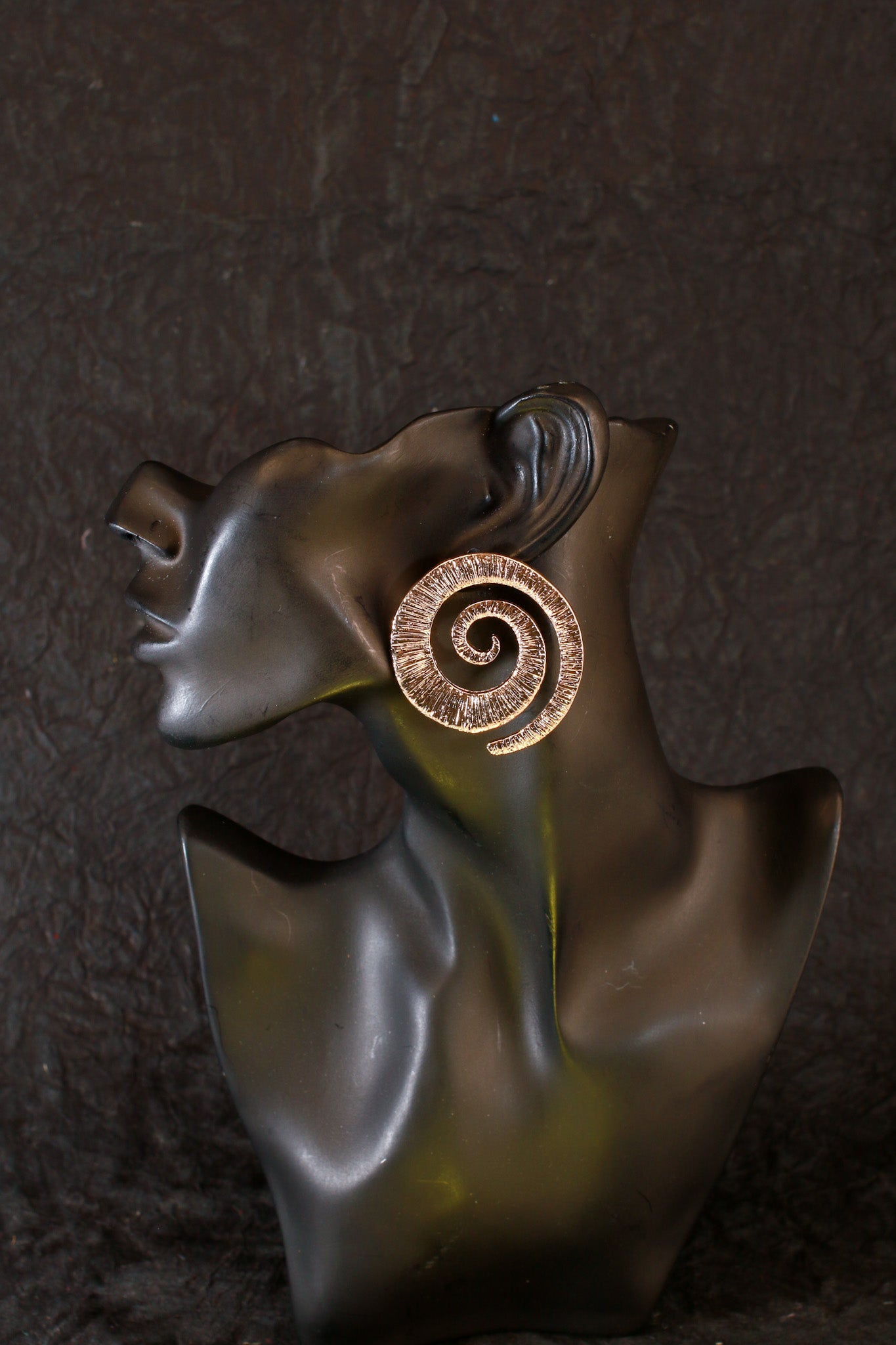 Forever 21 Gold Spiral Stud Earrings – Fashionable Anti - Tarnish Statement - Maxiblink