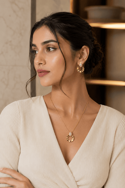 Geometric Circle Pendant Necklace & Earrings Set – 18K Gold Plated, Waterproof