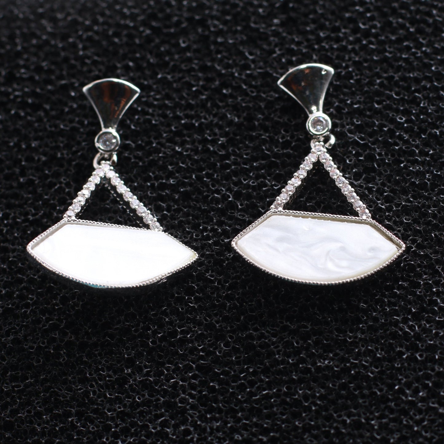 Geometric White Stone Drop Earrings - Maxiblink