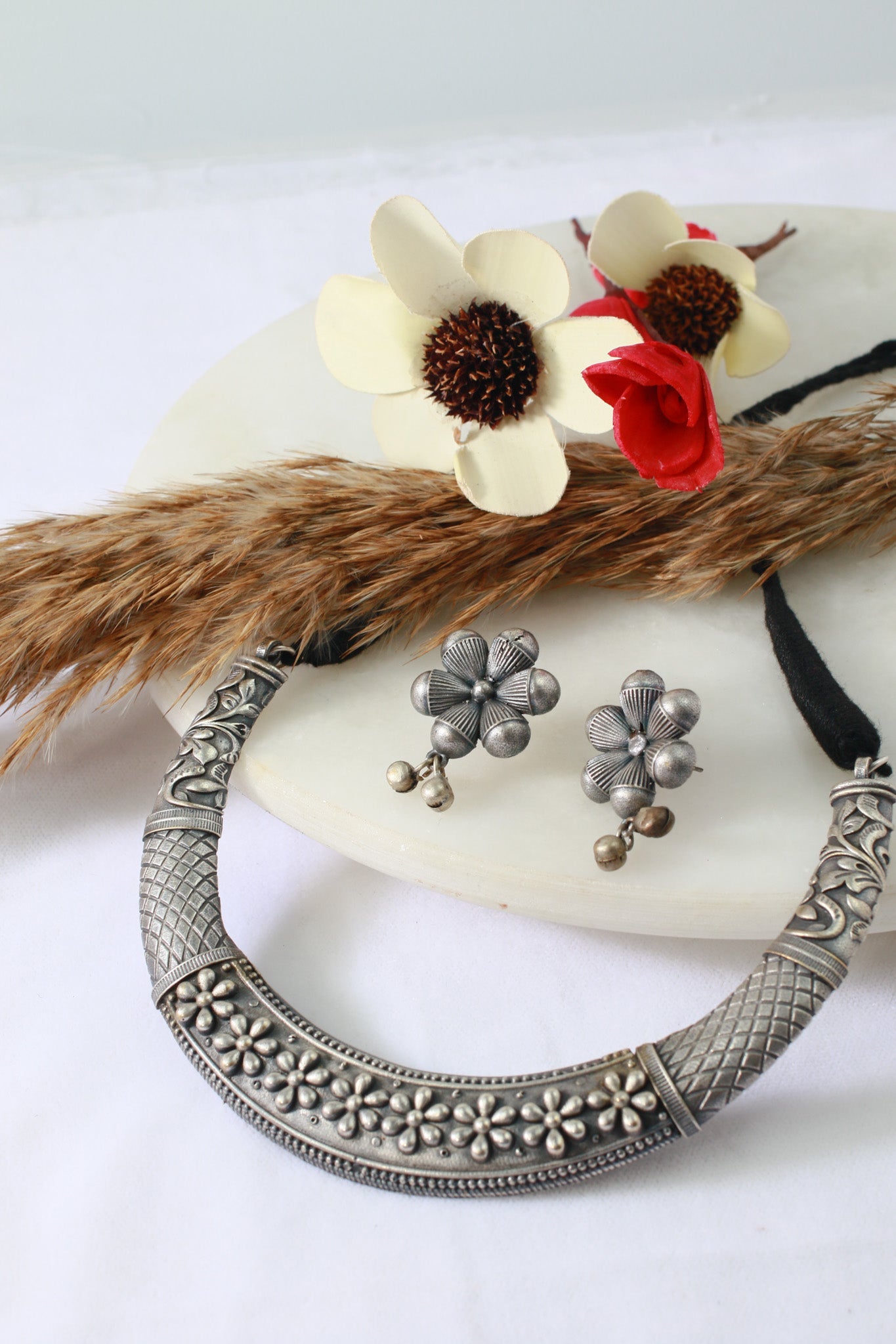 German Silver Floral Engraved Temple Necklace Set with Earrings - Maxiblink
