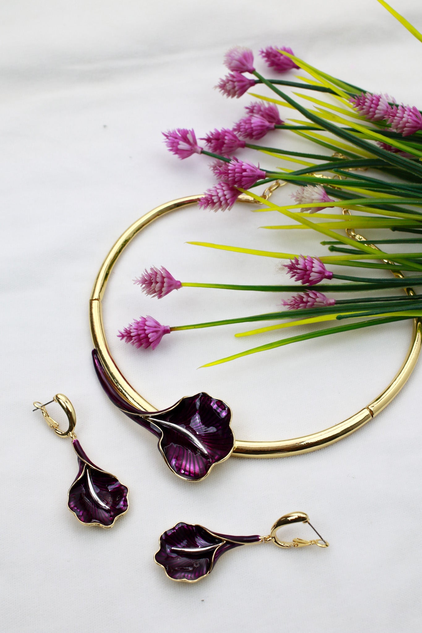 Gold Plated Calla Lily Enamel Collar Necklace Set | Purple Floral | Anti‑Tarnish - Maxiblink