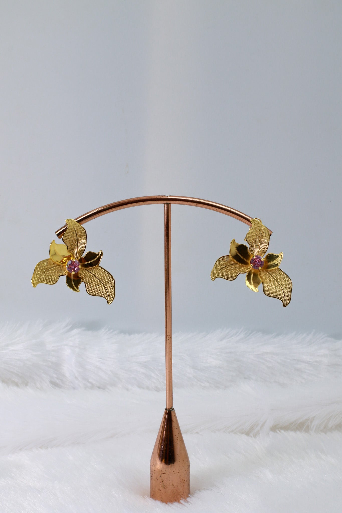 Gold Plated Orchid Motif AD Jewellery Set (Necklace, Earrings, Ring) | Anti‑Tarnish - Maxiblink