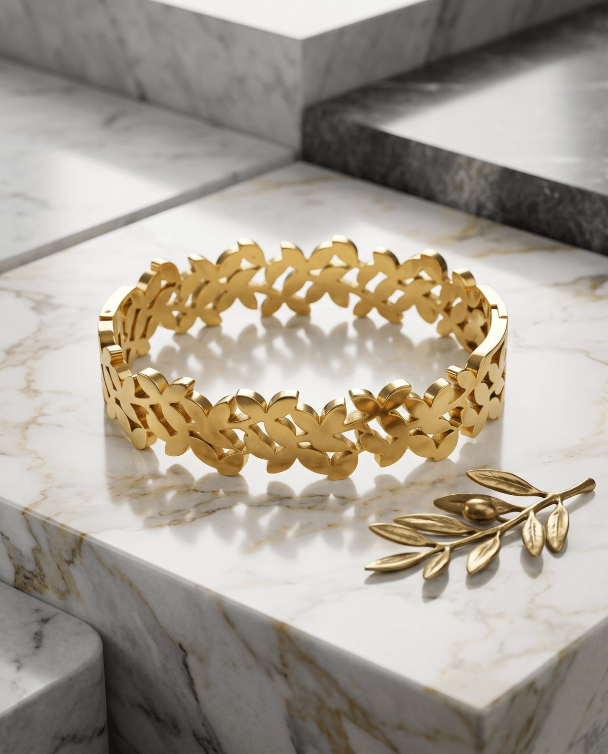 Golden Leaf Link Hinged Bangle Bracelet - Maxiblink