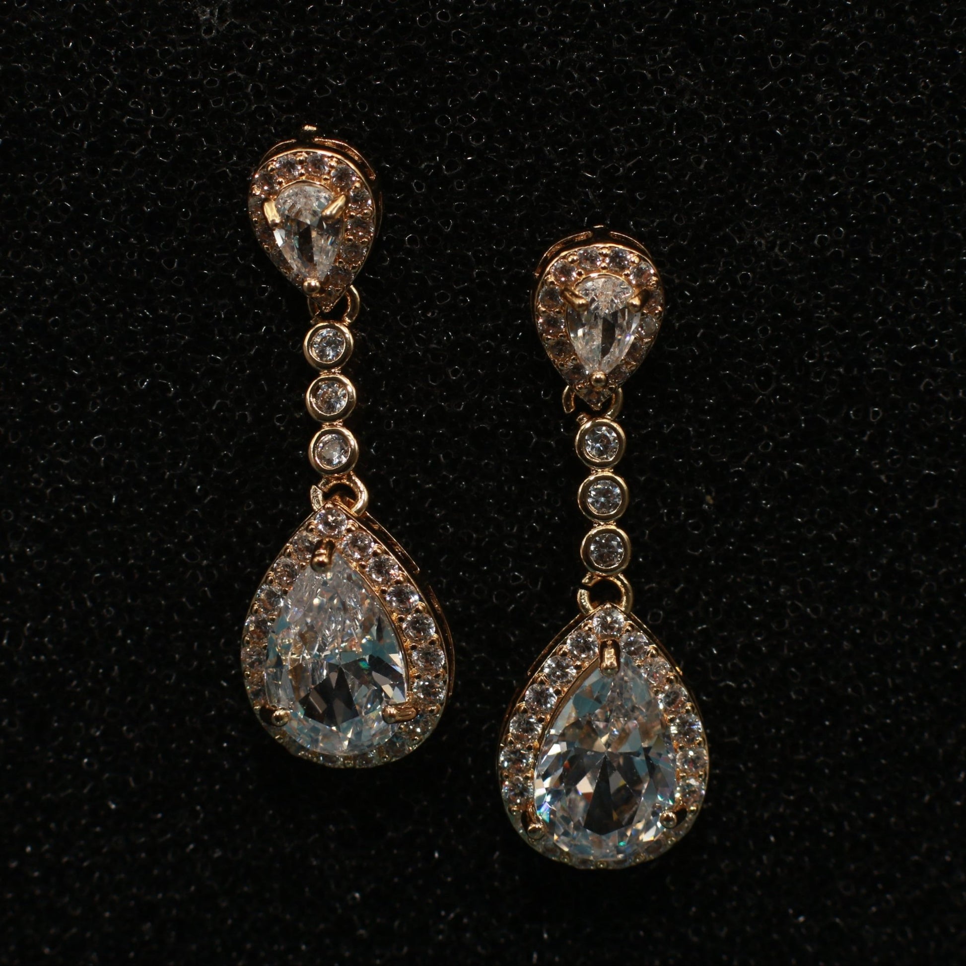 Golden Teardrop Crystal Dangle Earrings - Maxiblink