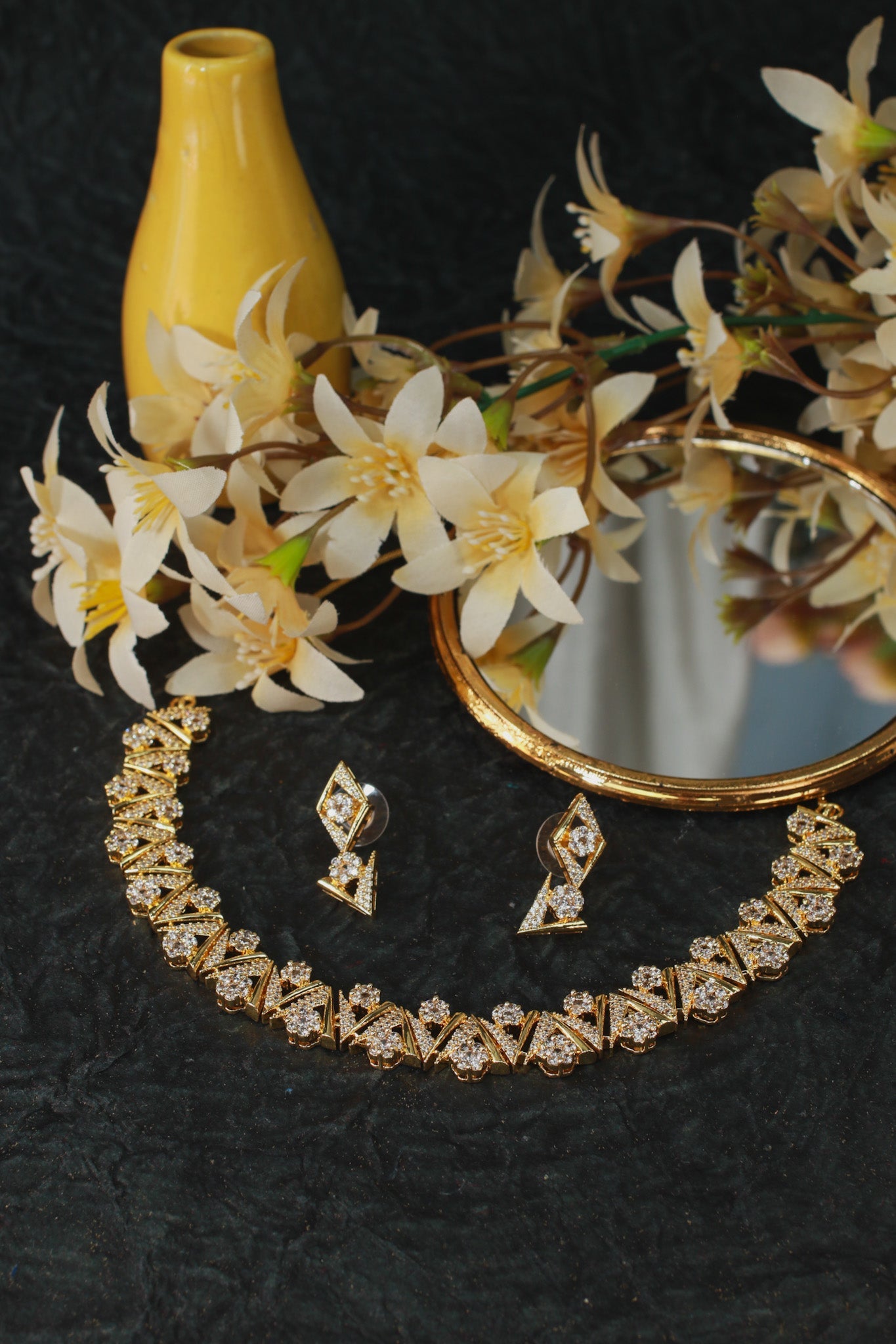 Golden Zigzag Floral AD Necklace Set - Maxiblink