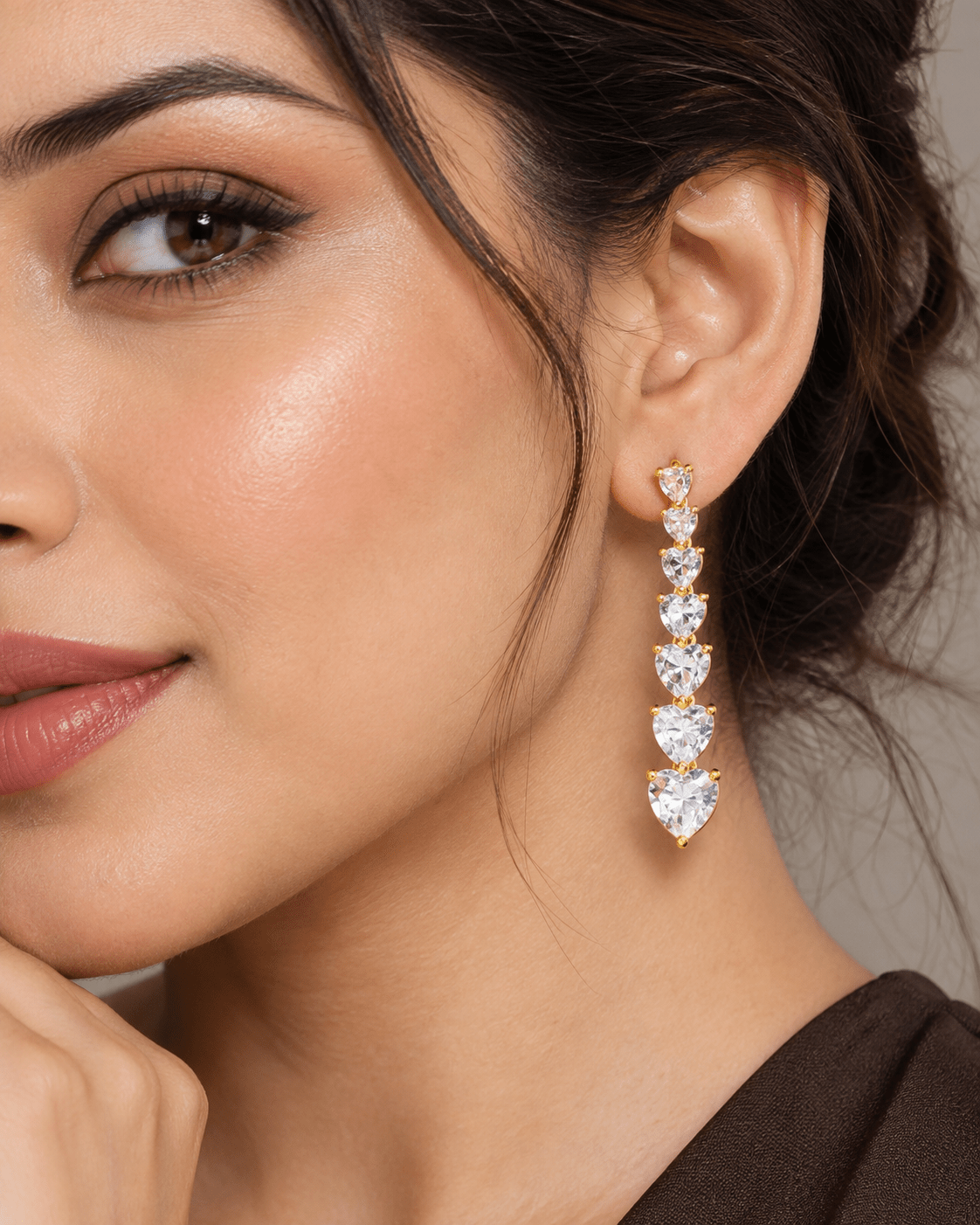 Graduated Heart Crystal Drop Earrings - Maxiblink