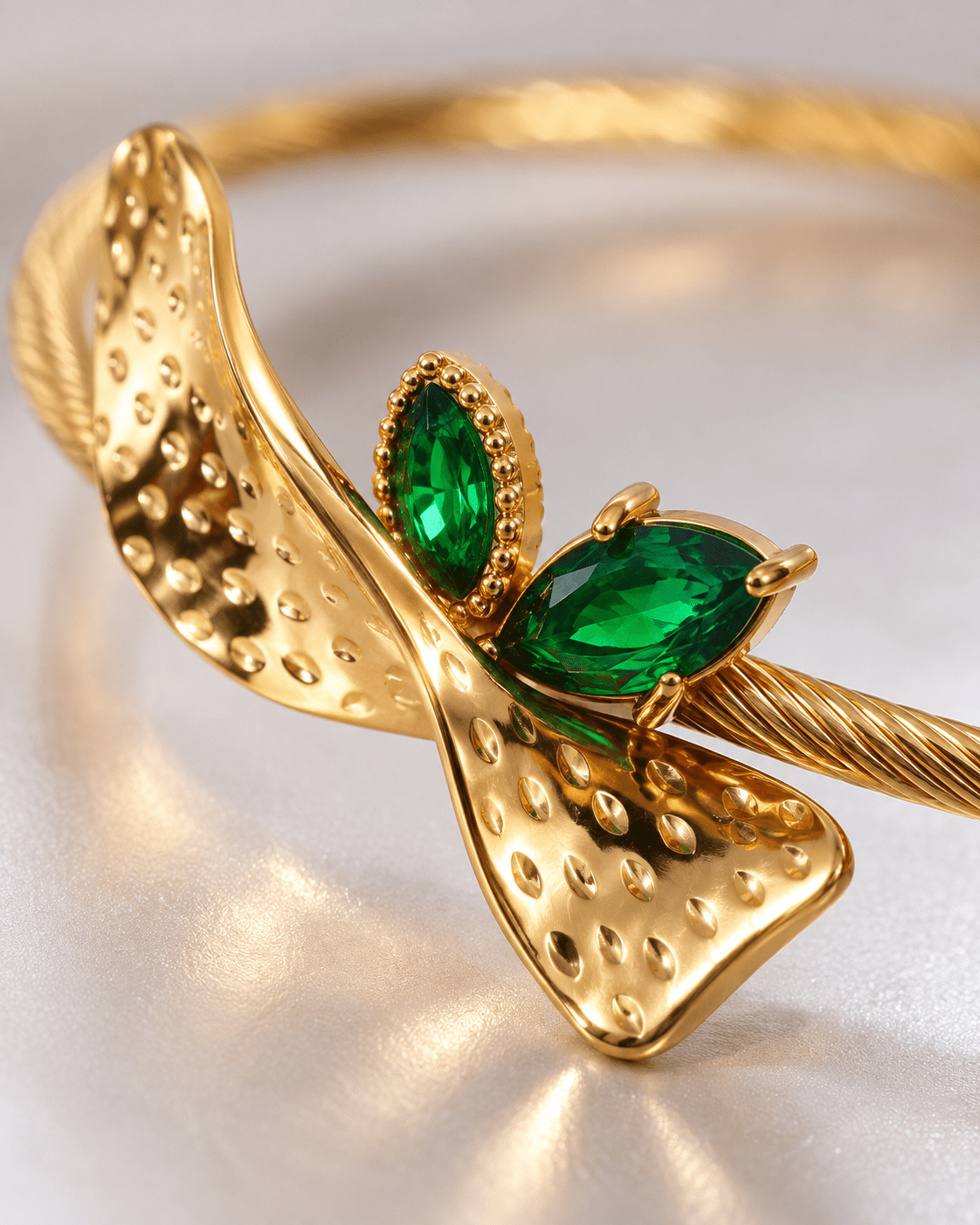 Green Stone Ribbon Cuff - Maxiblink