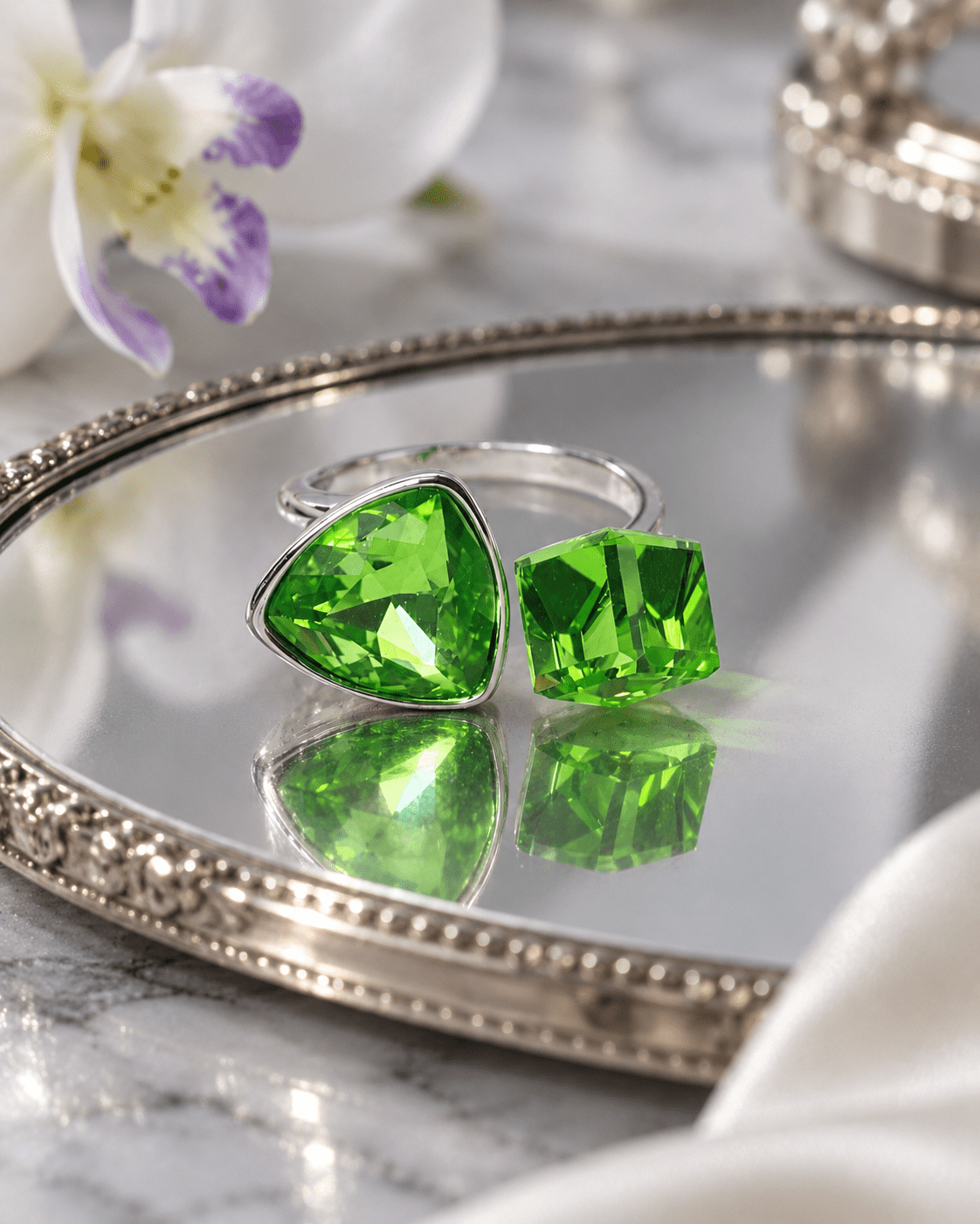 Green Trillion & Cube Crystal Open Ring - Maxiblink