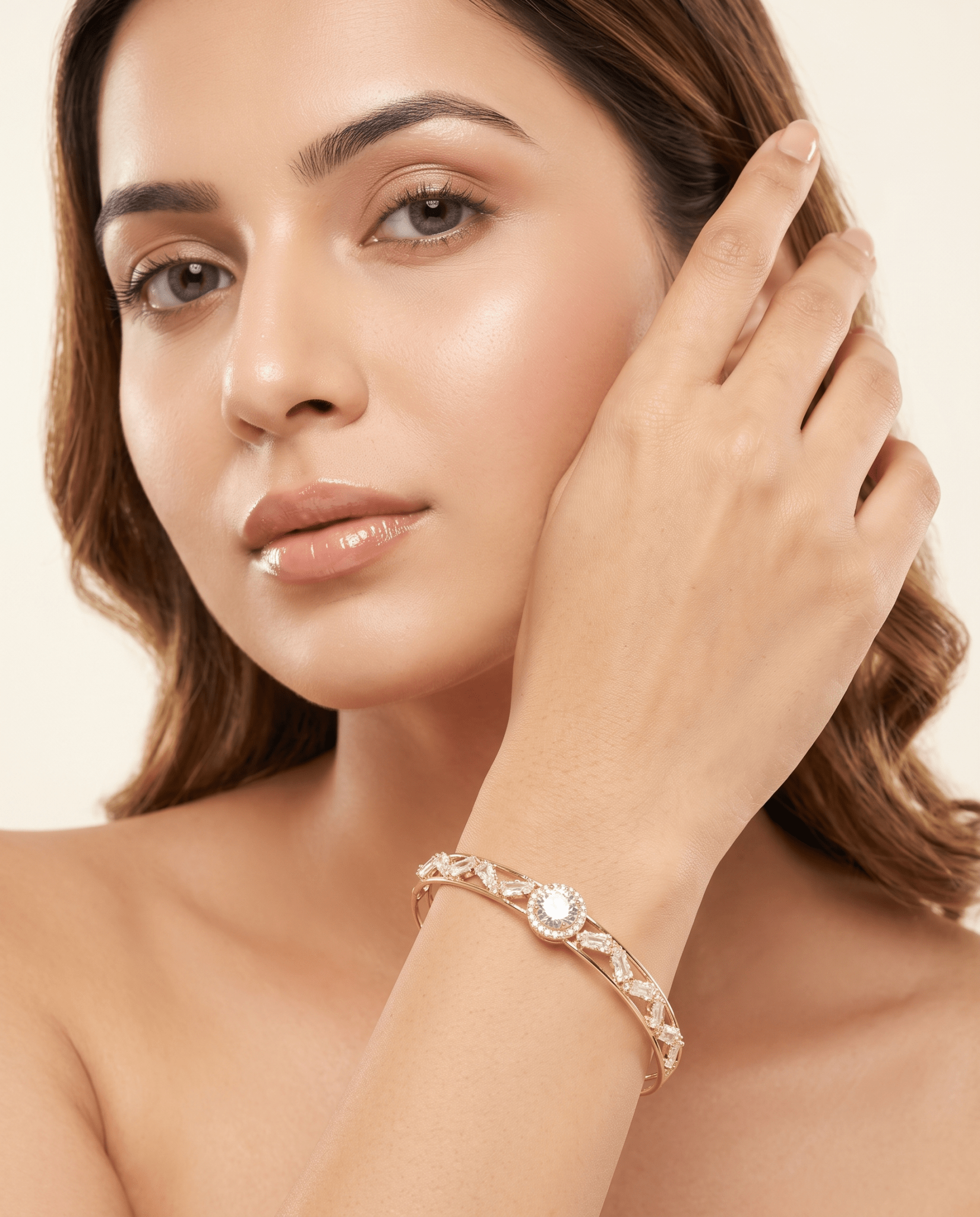 Halo Solitaire Baguette Cuff Bracelet - Maxiblink