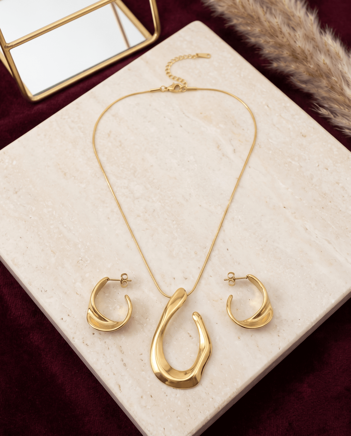 Irregular Drop Pendant Necklace & Earring Set