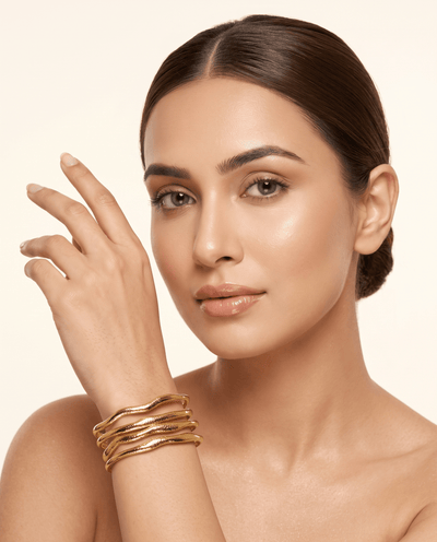 Layered Wave Wire Cuff Bracelet - Maxiblink