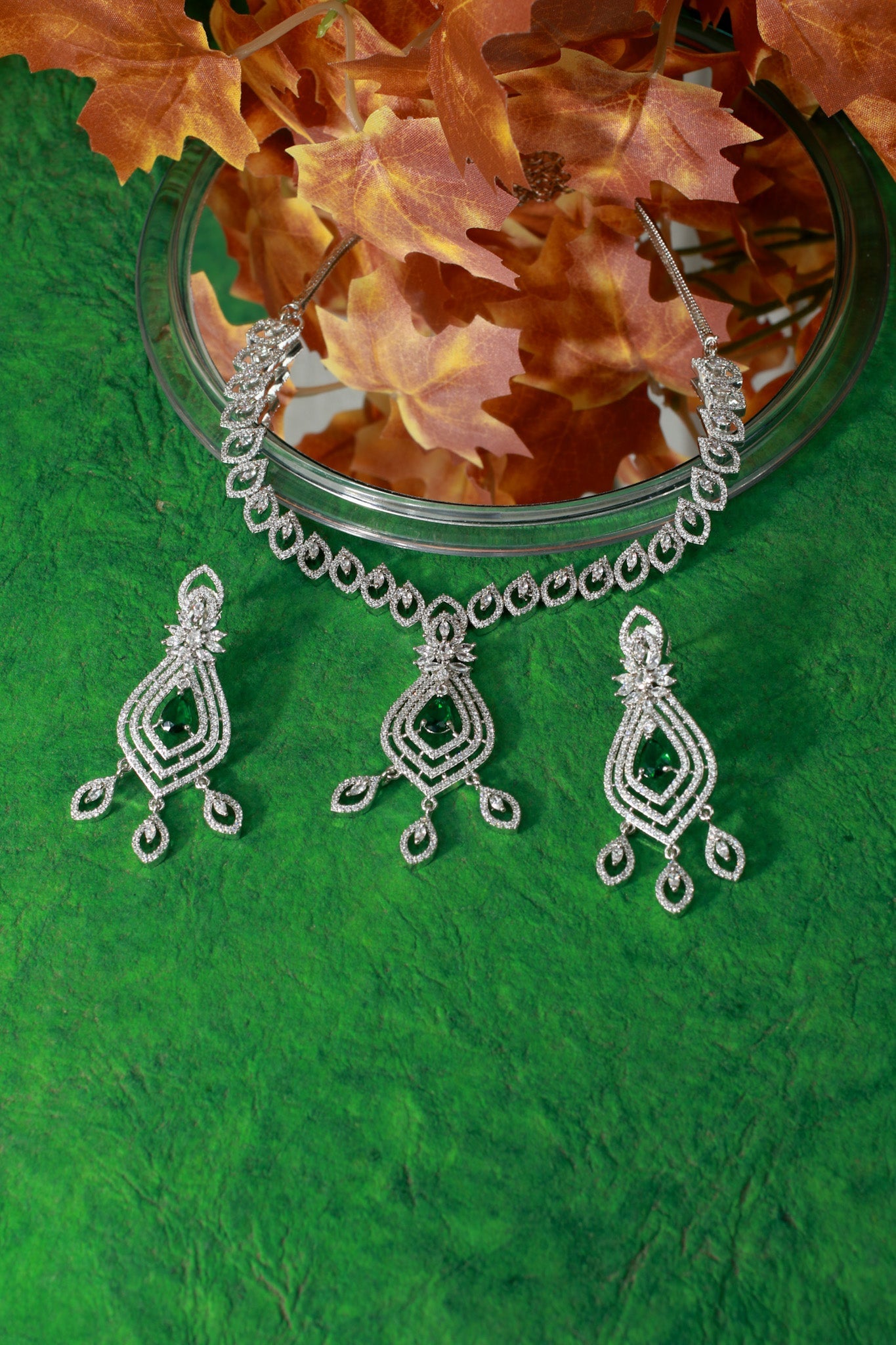 Leaf Drop Emerald AD Necklace Set - Maxiblink