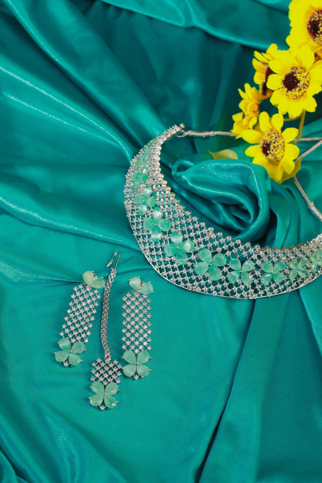 Mint Green Floral AD Choker Necklace with Maangtika | Wedding Set - Maxiblink