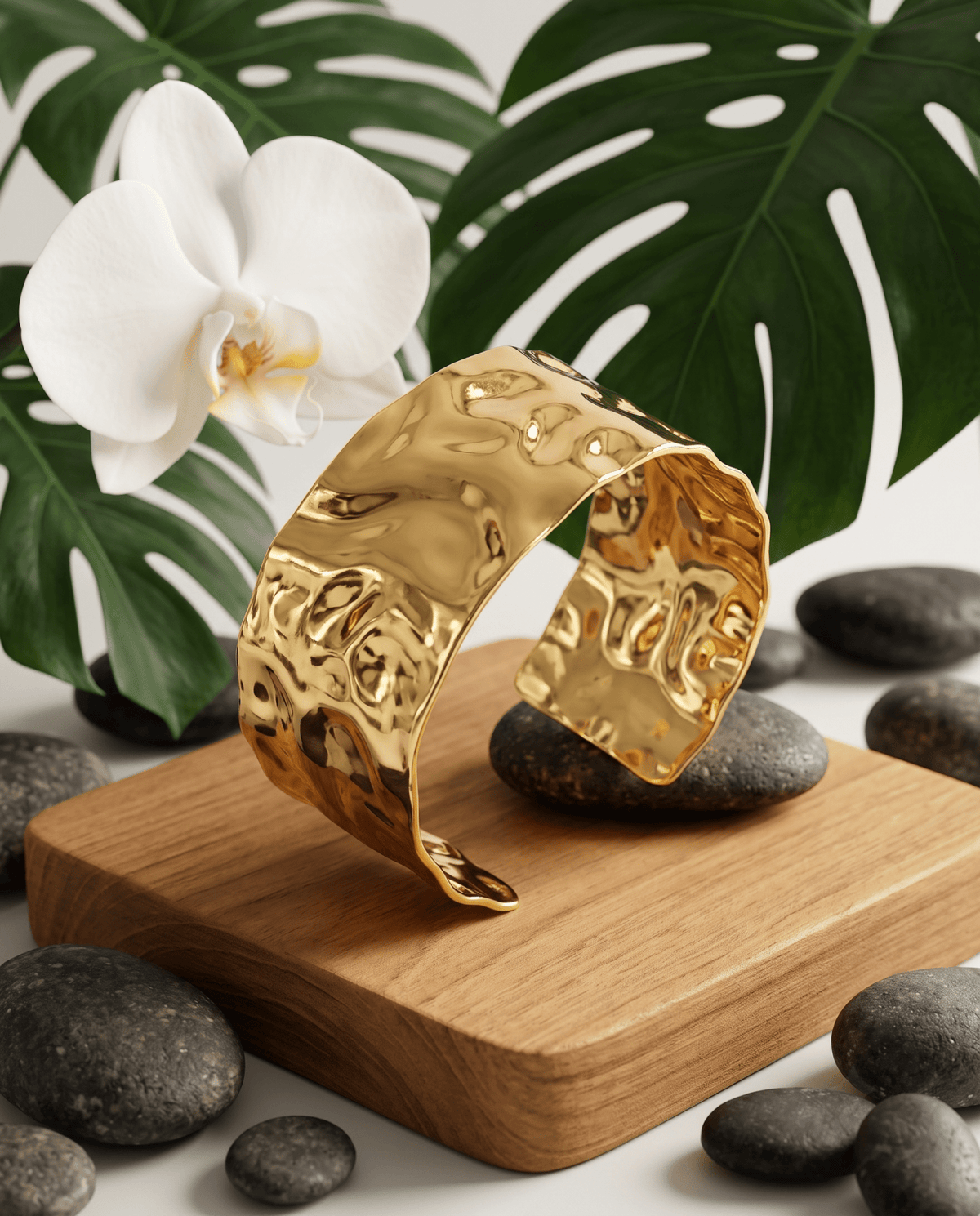Molten Wave Wide Cuff Bracelet - Maxiblink