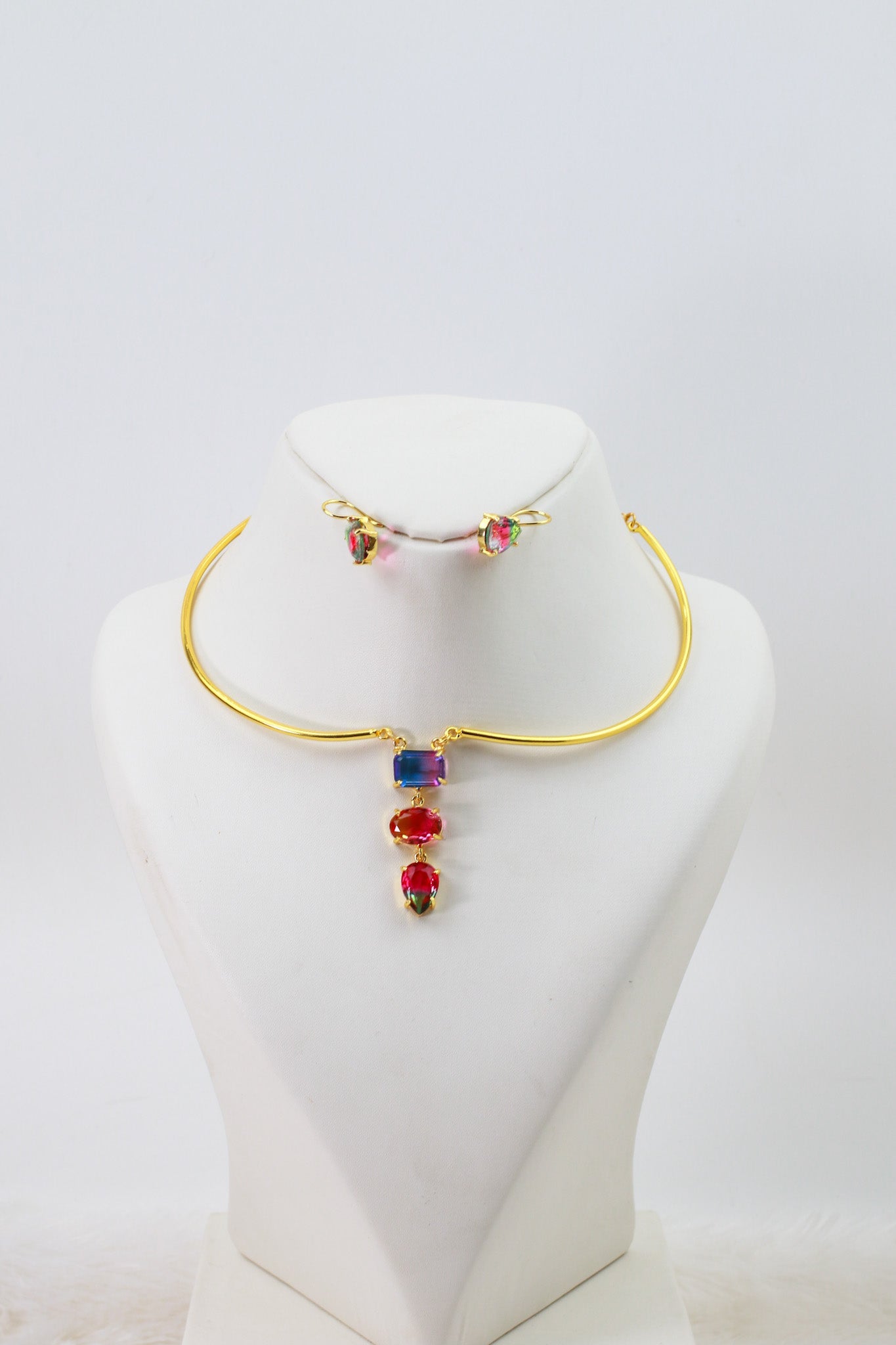 Natural Stone Floral - Vine Multicolour Necklace Set – One - of - a - Kind | Anti - Tarnish Brass - Maxiblink