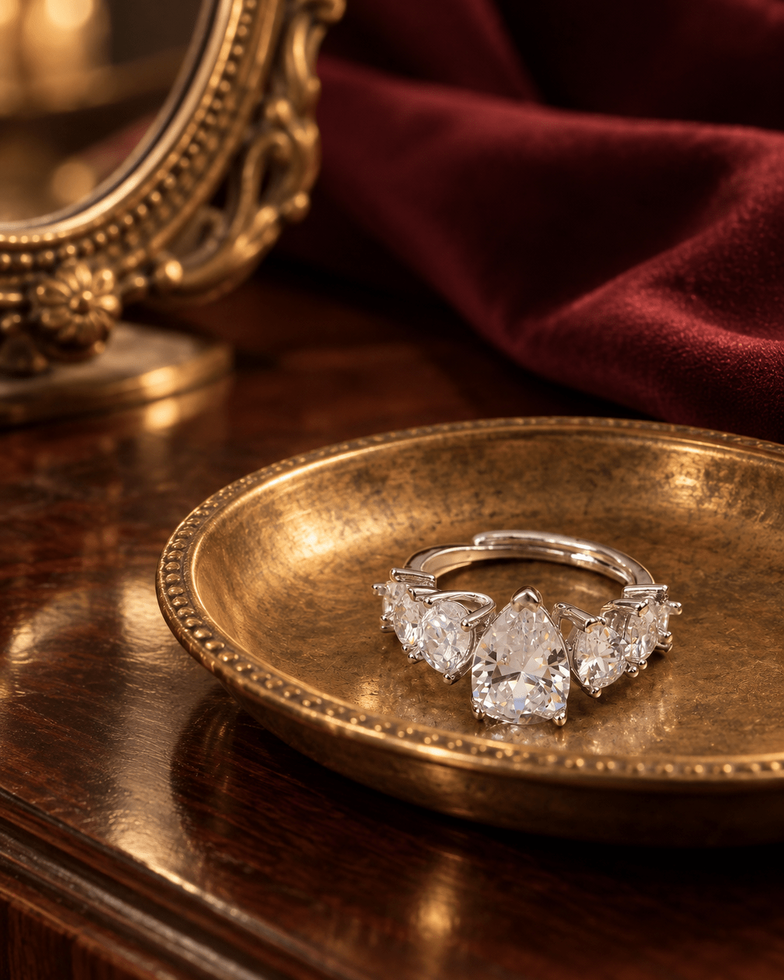 Pear-Cut CZ Graduated Cluster Ring - Maxiblink