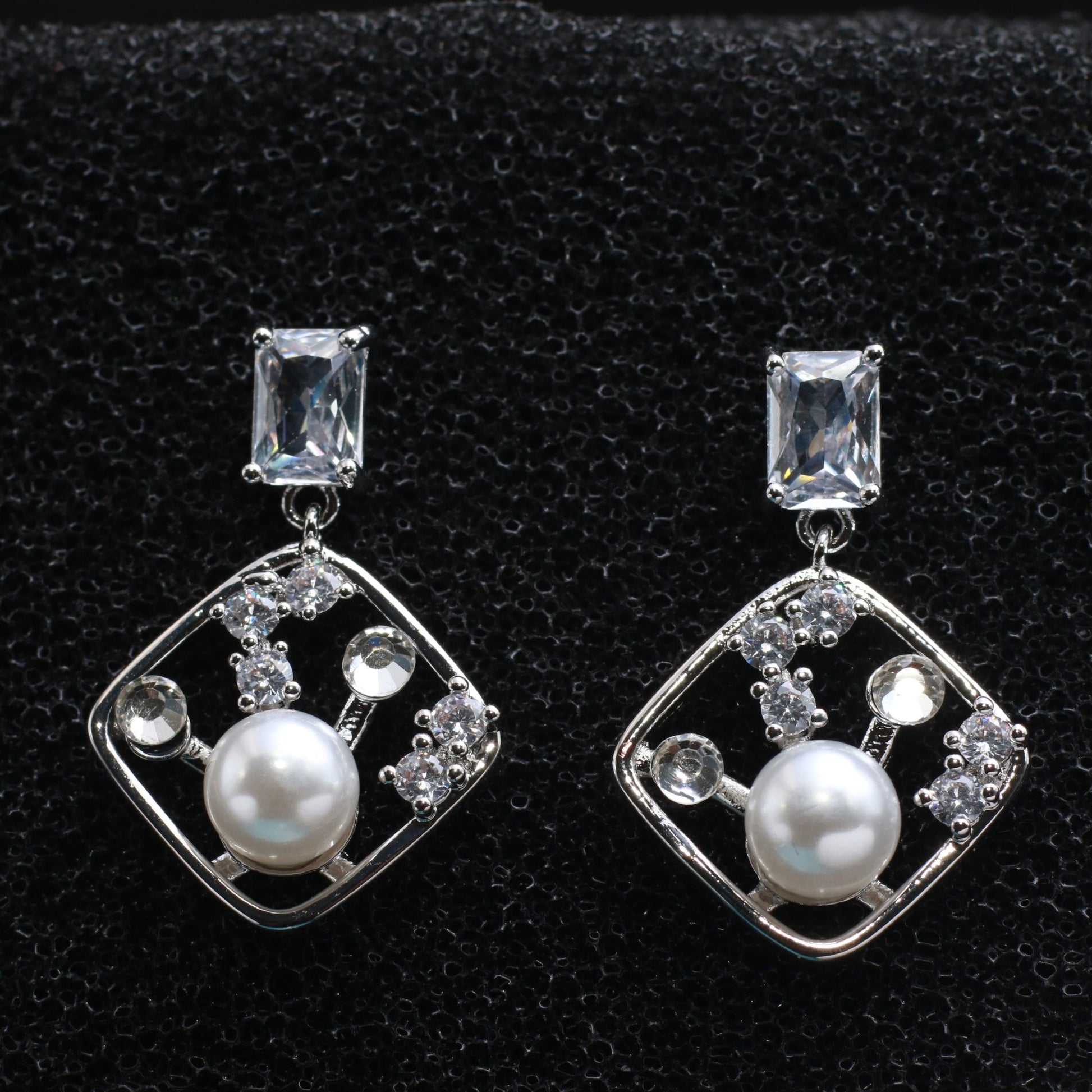 Pearl & Diamond Square Dangle Earrings - Maxiblink
