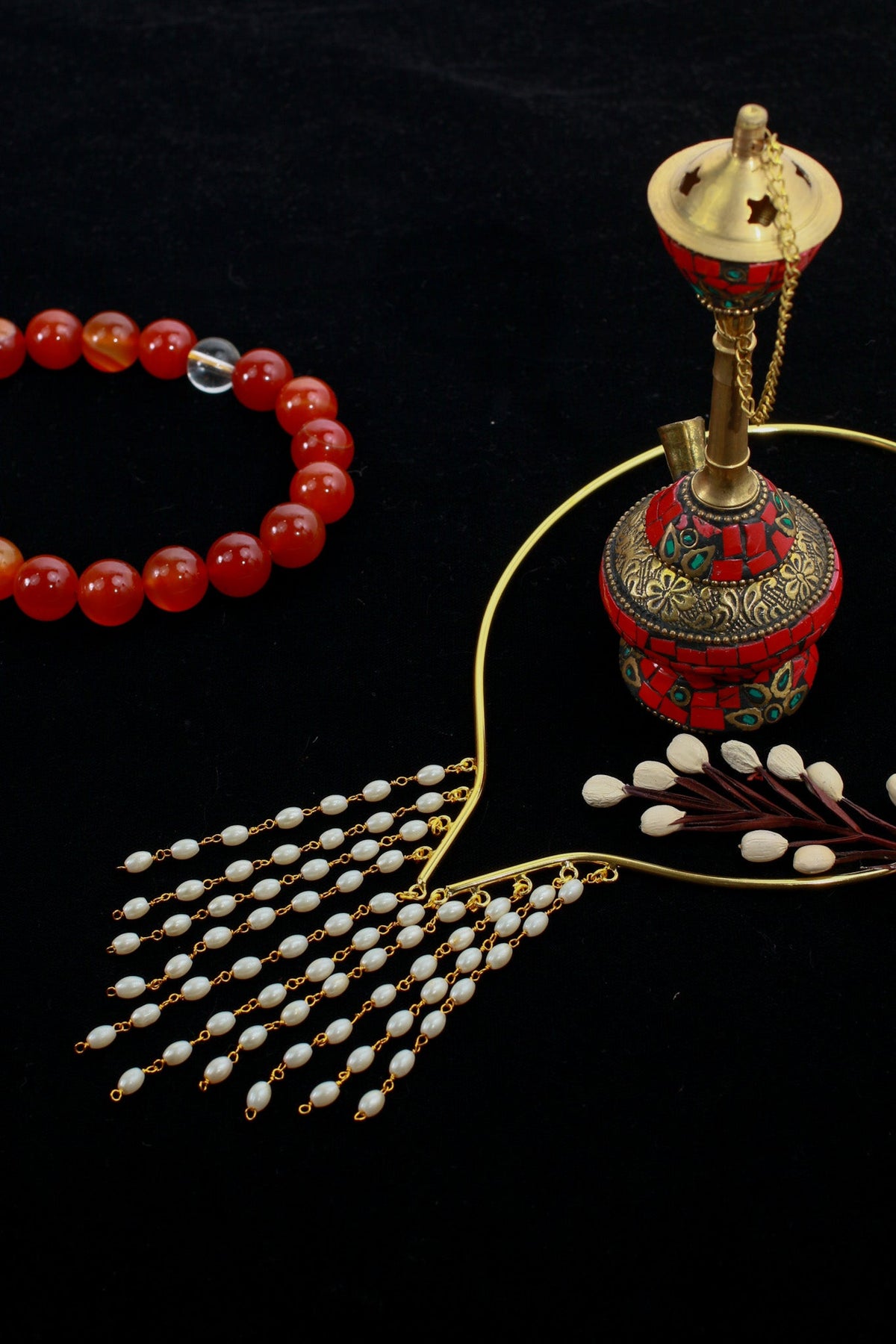 Pearl Tassel Hansuli Necklace | Brass Anti Tarnish | Lightweight - Maxiblink