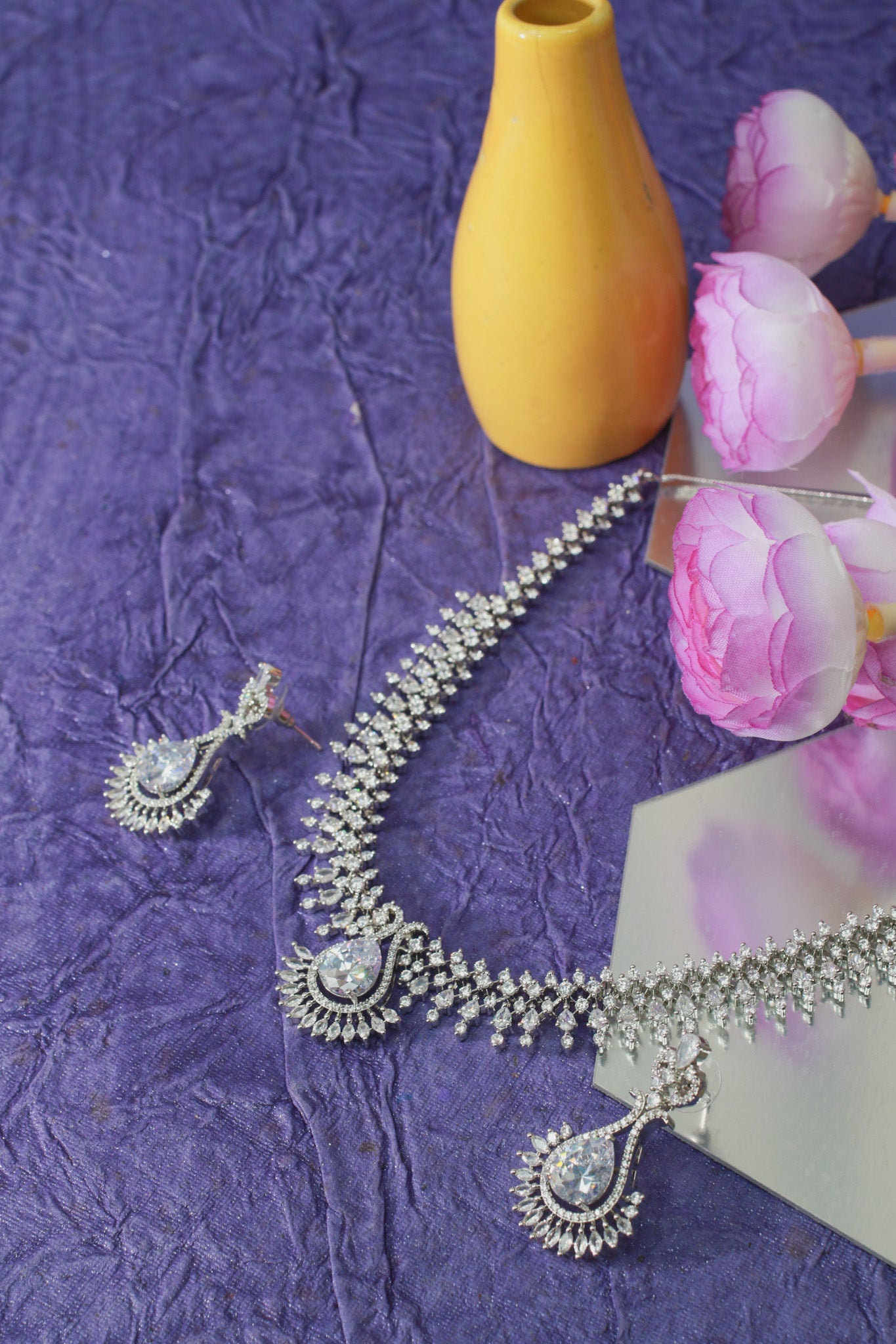 Radiant Teardrop Diamond Necklace Set - Maxiblink