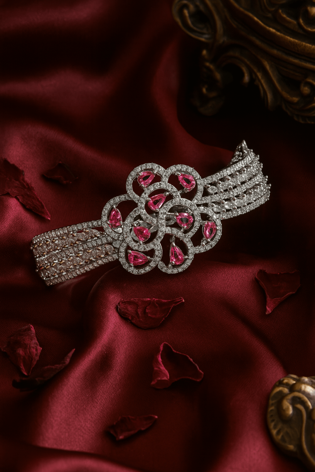 Red Floral Cluster Bracelet - Maxiblink