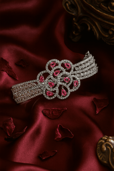 Red Floral Cluster Bracelet - Maxiblink