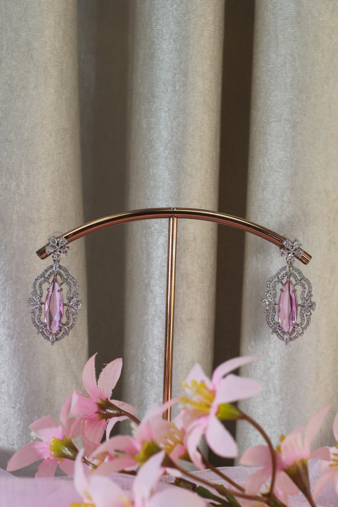 Regal Violet Elongated Necklace Set - Maxiblink