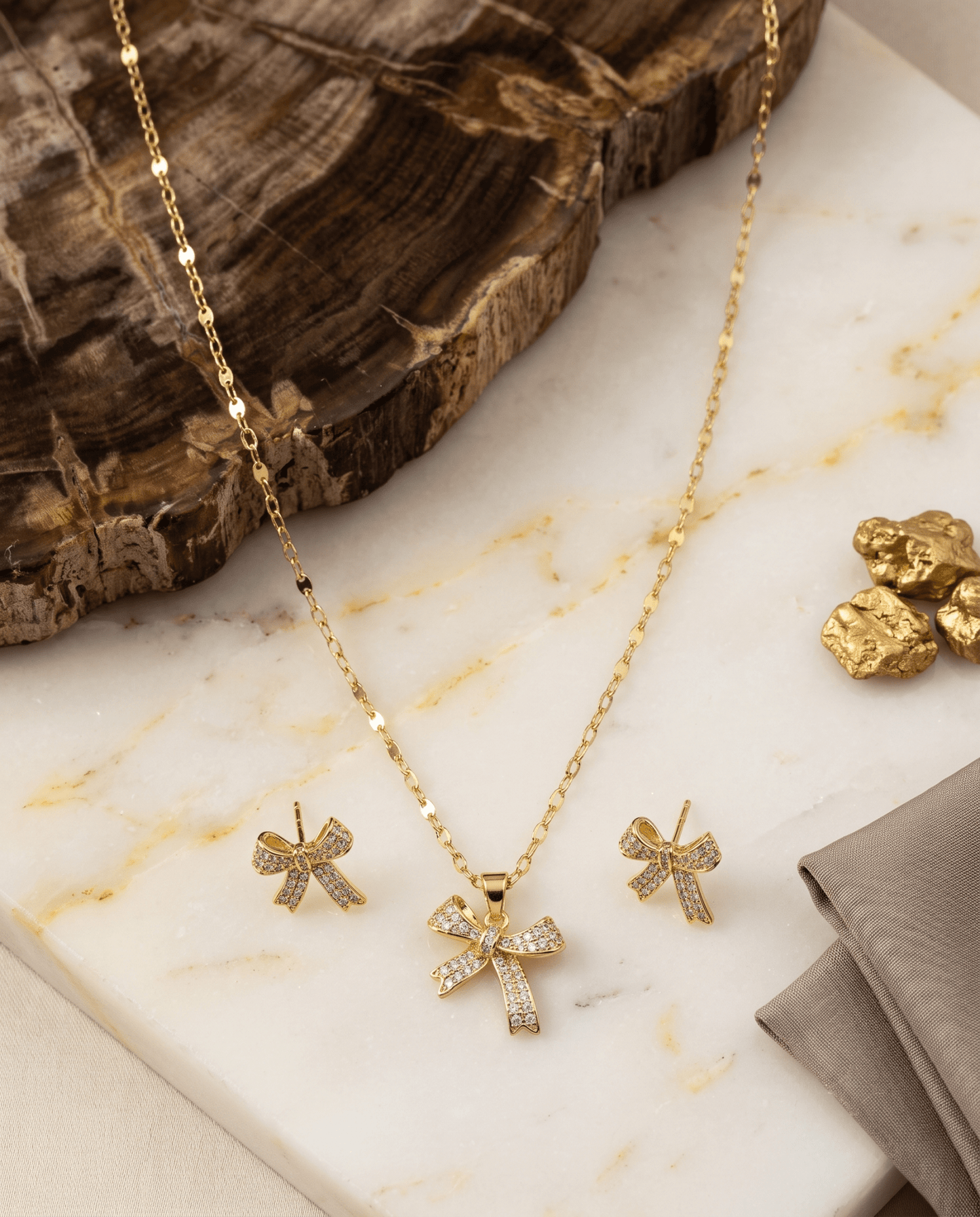Rhinestone Bow Pendant Necklace & Earring Set