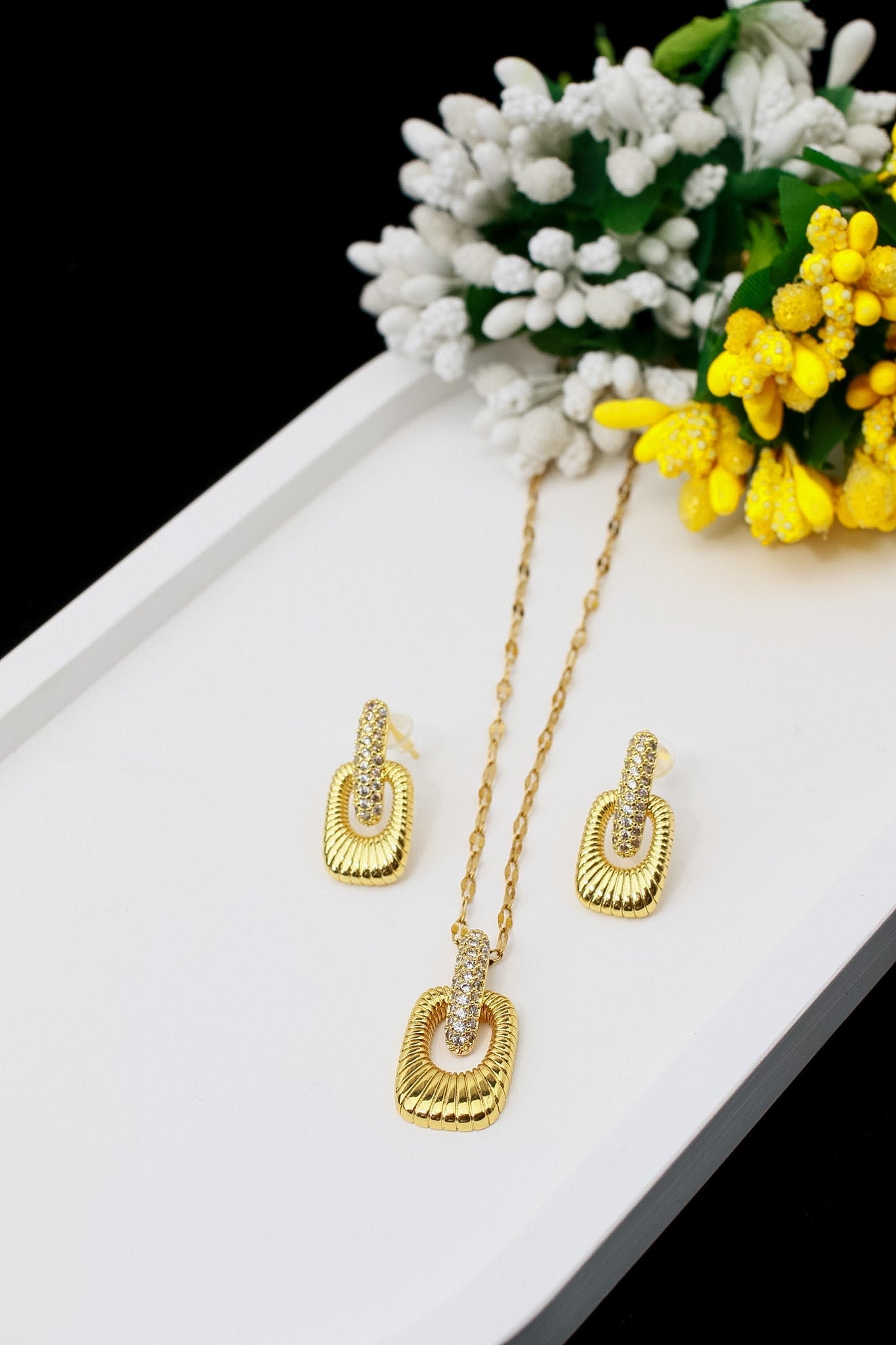 Ribbed Gold Pendant Necklace & Earrings Set with Pavé Crystal Accent - Maxiblink