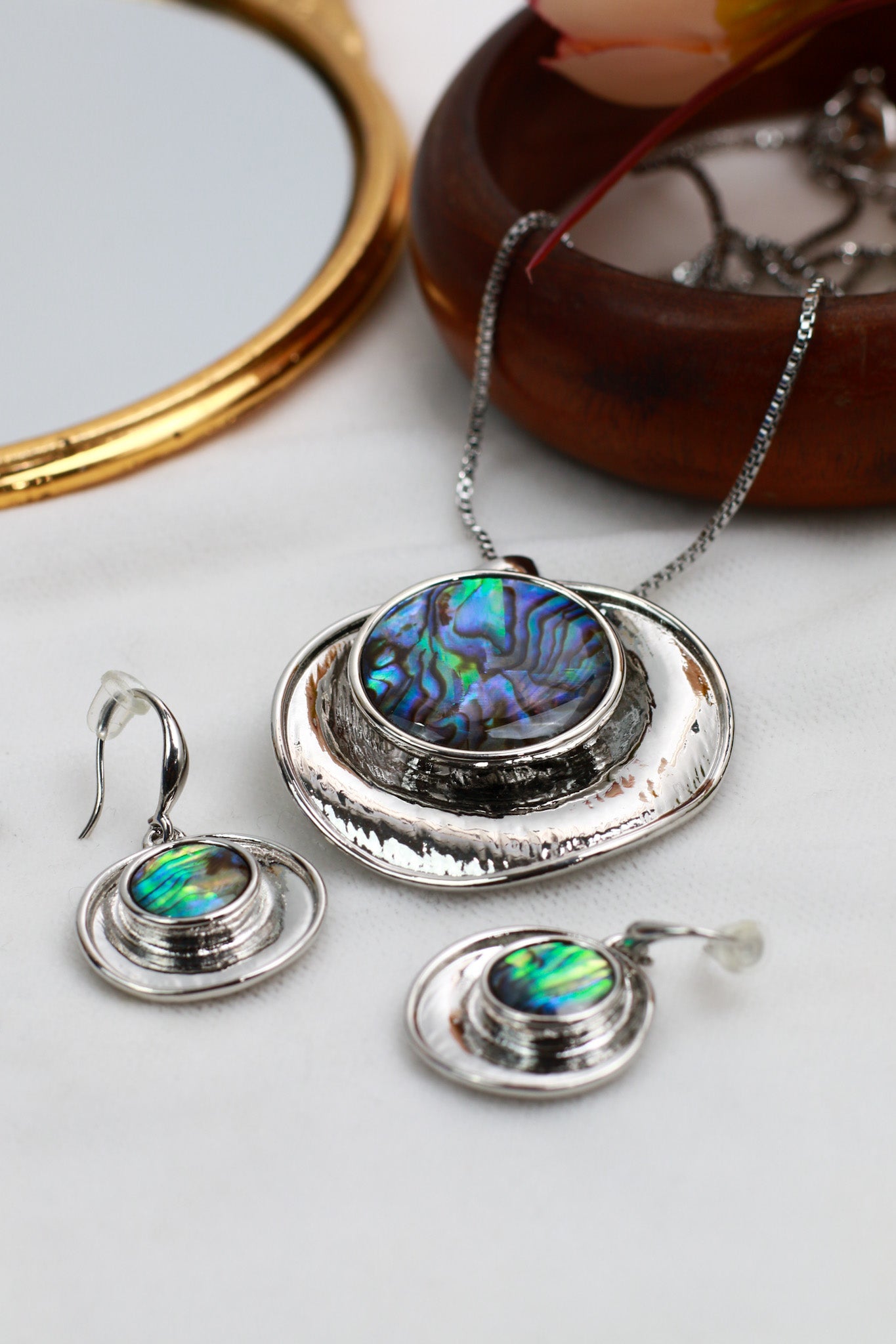 Round Green Shell Pendant Set - Silver Plated Green Abalone Jewelry | Long Lasting Shine - Maxiblink