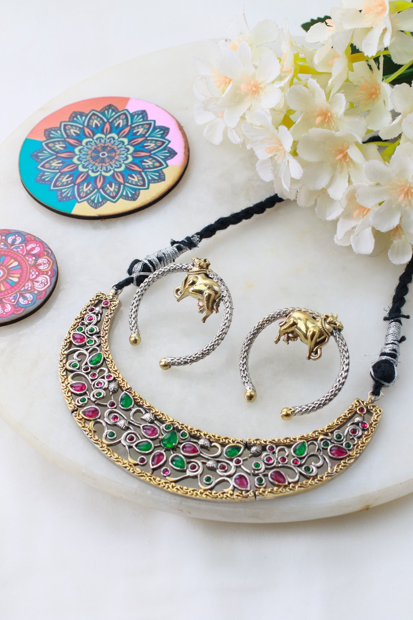 Royal Dual - Tone Floral Vine Pearl Necklace Set with Nandi Motif Earrings - Maxiblink