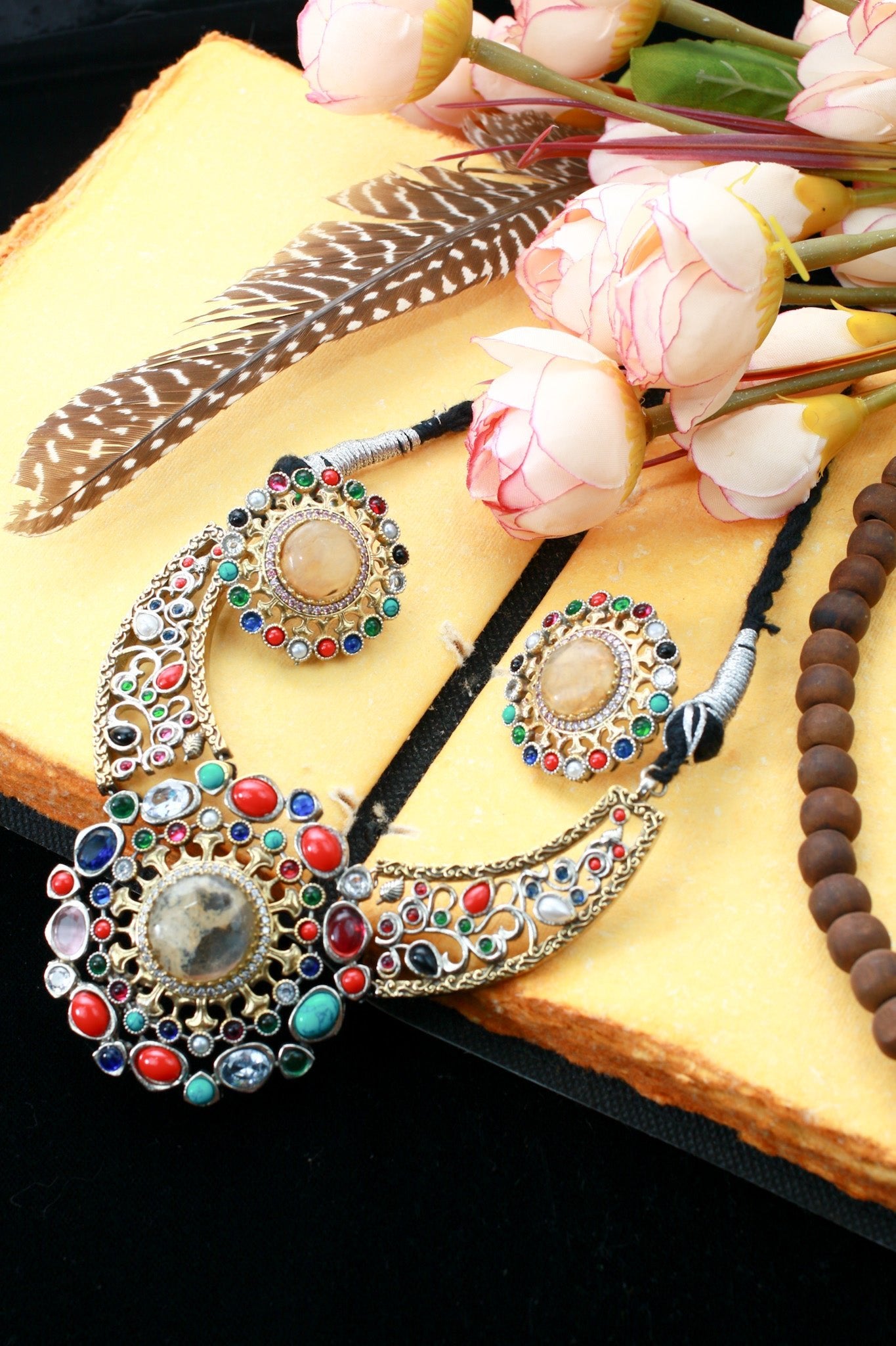 Royal Multicolor Kundan Statement Collar Necklace Set - Maxiblink