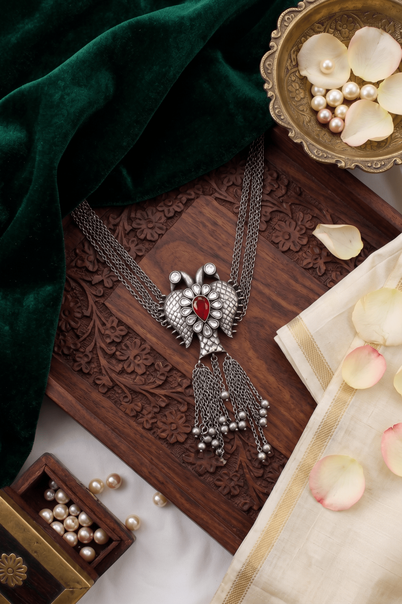 Royal Ruby Silver Swan Tassel Choker - Maxiblink