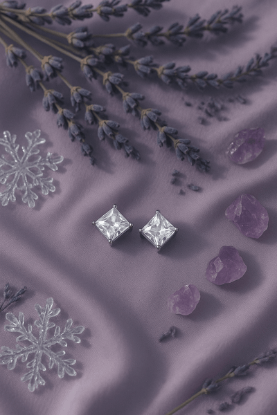 Square Clear Stud Earrings - Maxiblink