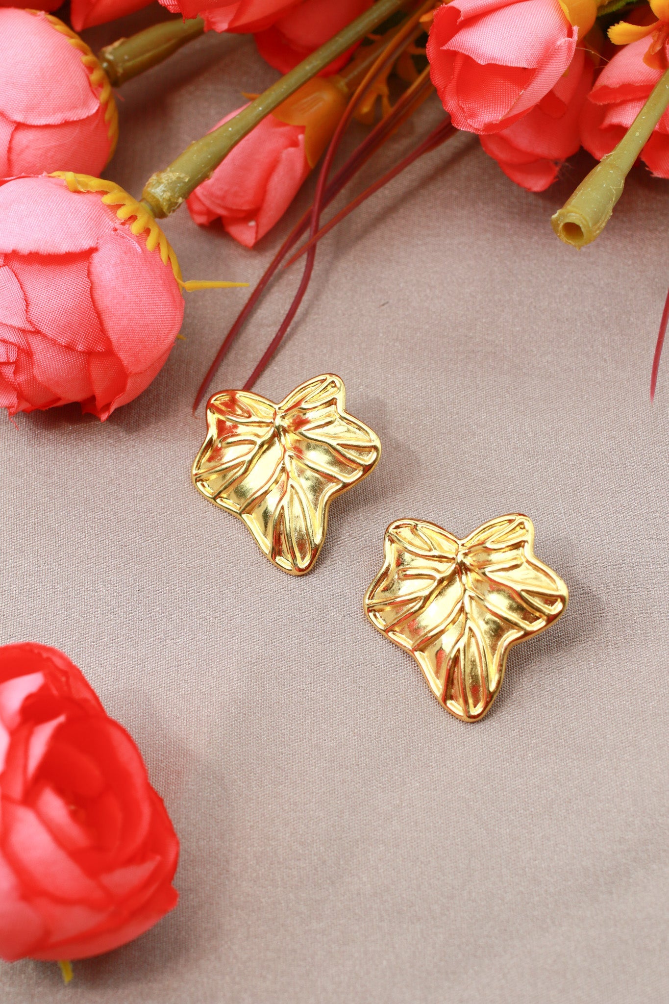 Starfish Stud Earrings – 18K Gold Plated - Maxiblink