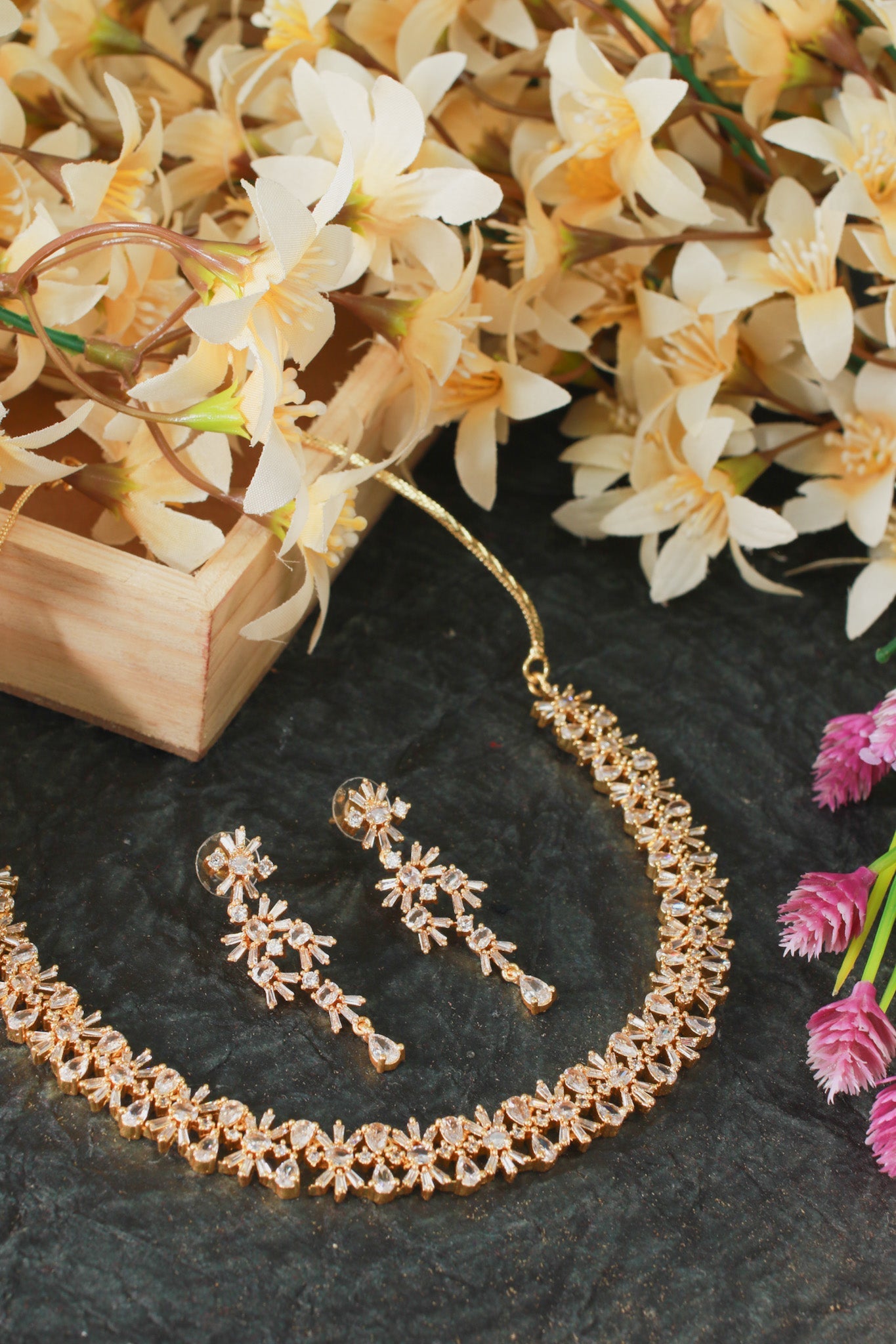 Sunburst Leaf Gold Necklace Set - Maxiblink