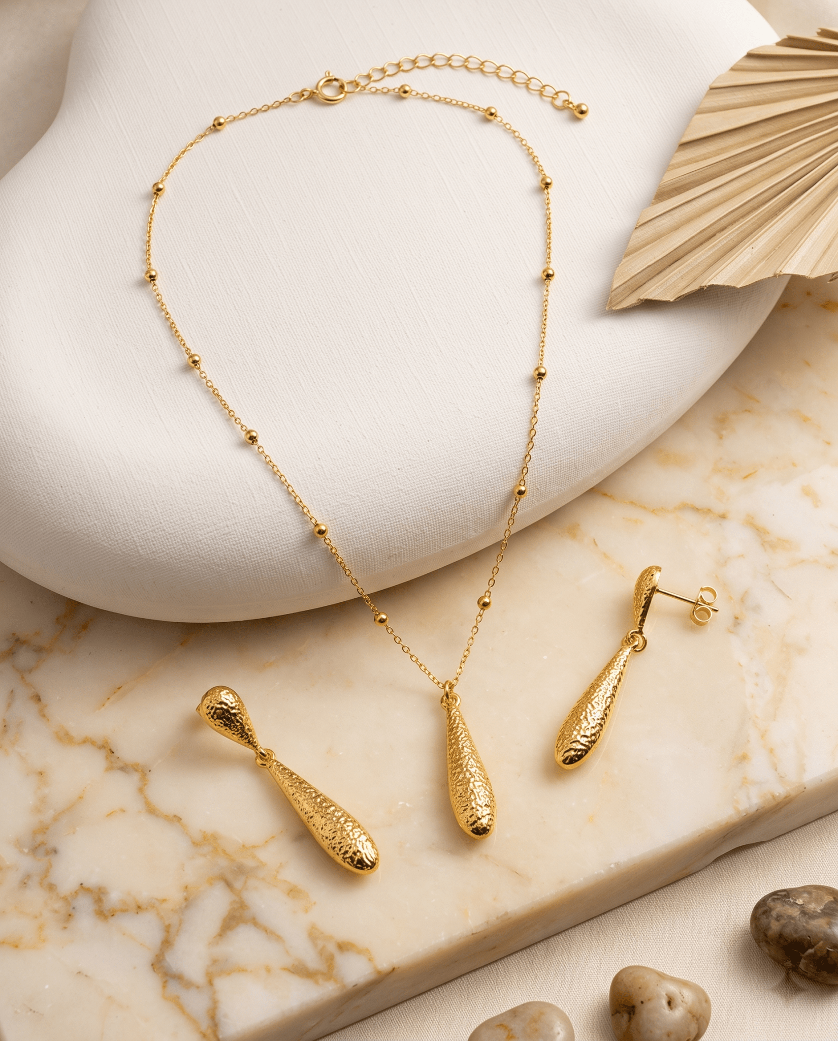Textured Teardrop Pendant Necklace & Earrings Set - Maxiblink