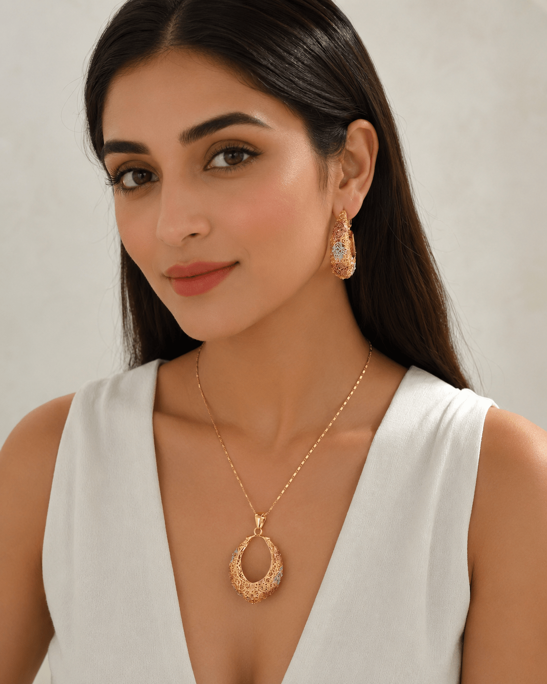 Tri-Tone Filigree Lace Pendant Necklace & Hoop Earrings Set - Maxiblink