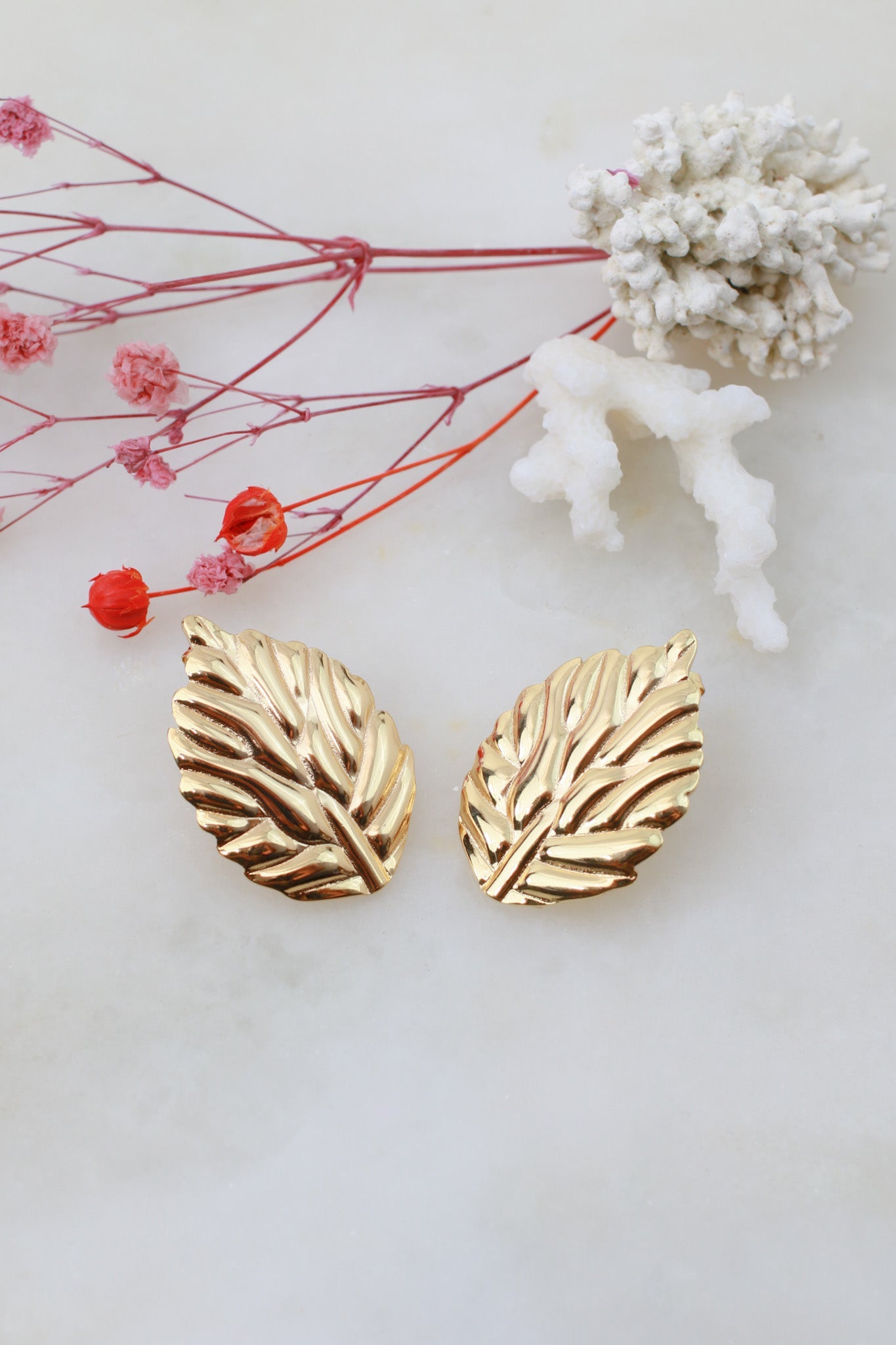 Tropical Leaf Stud Earrings – 18K Gold Plated - Maxiblink