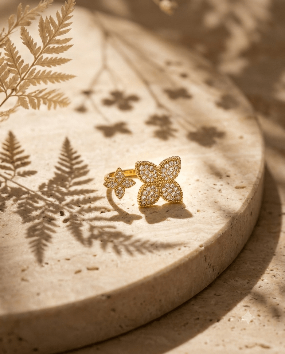 Hypoallergenic waterproof butterfly ring in 18K gold plating — MaxiBlink