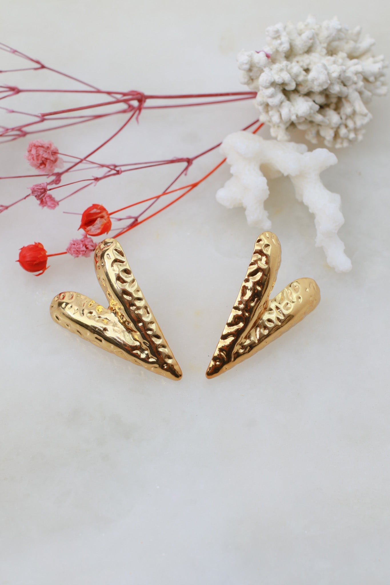 V-Shape Spike Stud Earrings – 18K Gold Plated - Maxiblink