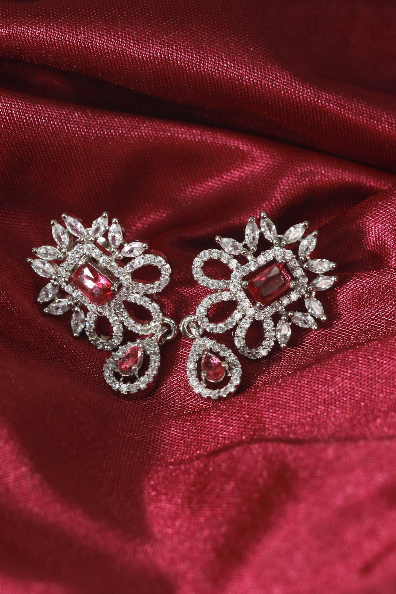 Vintage Ruby Pendant AD Necklace Set - Maxiblink